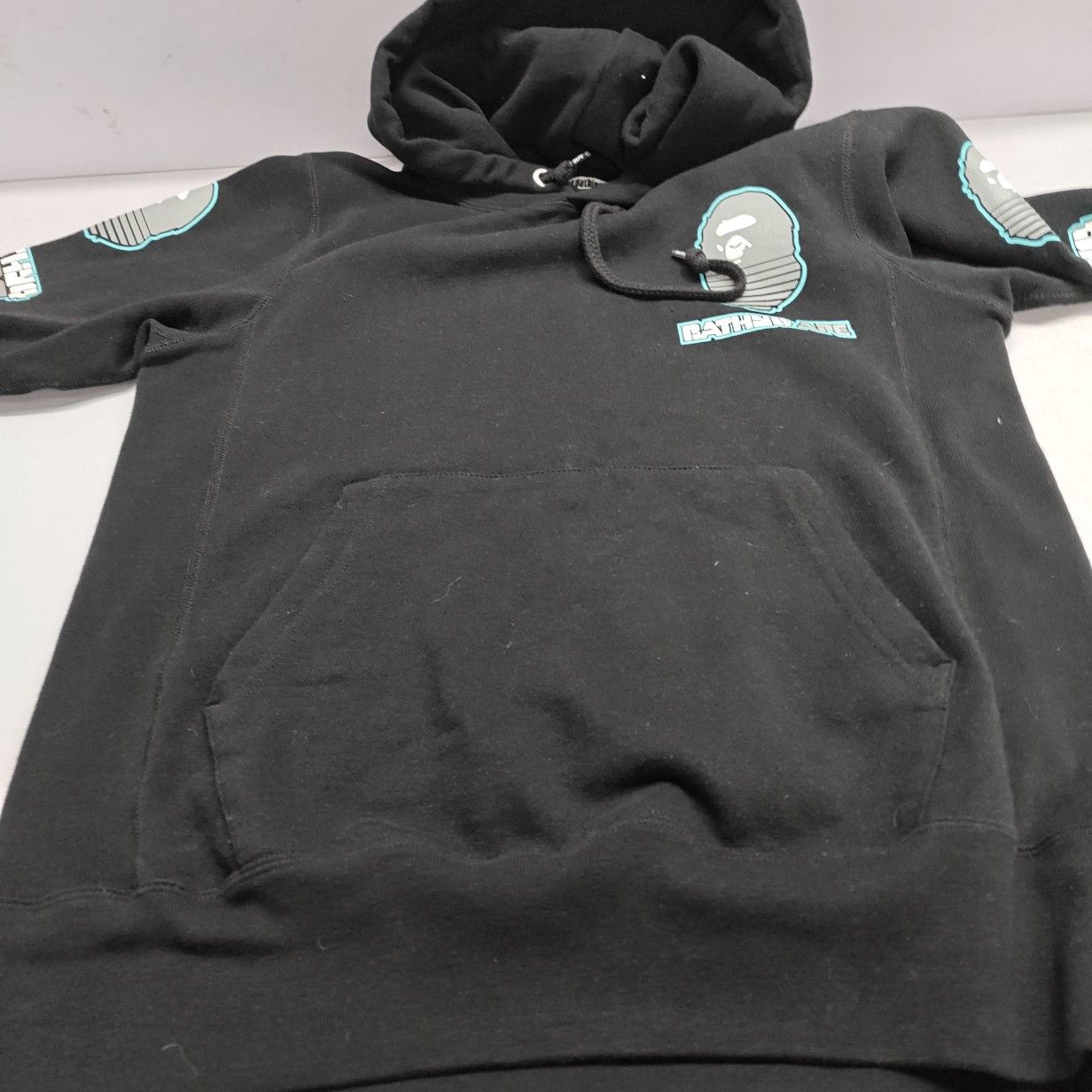 Bape A BATHING APE Ape Head Graphic Hoodie Size S Size US S / EU 44-46 / 1 - 9 Thumbnail