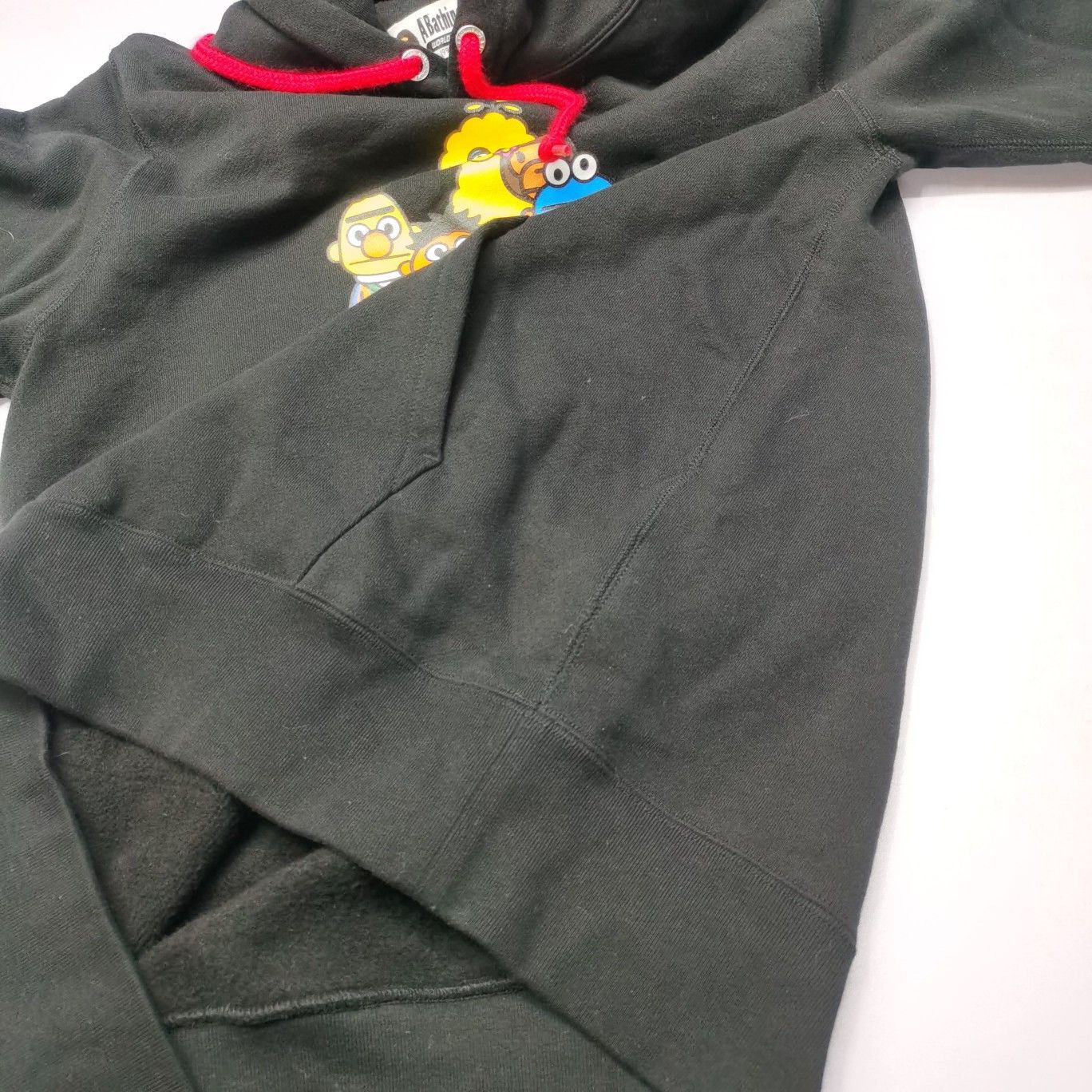 Bape A Bathing Ape x Sesame Street Graphic Hoodie Size M Size US M / EU 48-50 / 2 - 10 Thumbnail