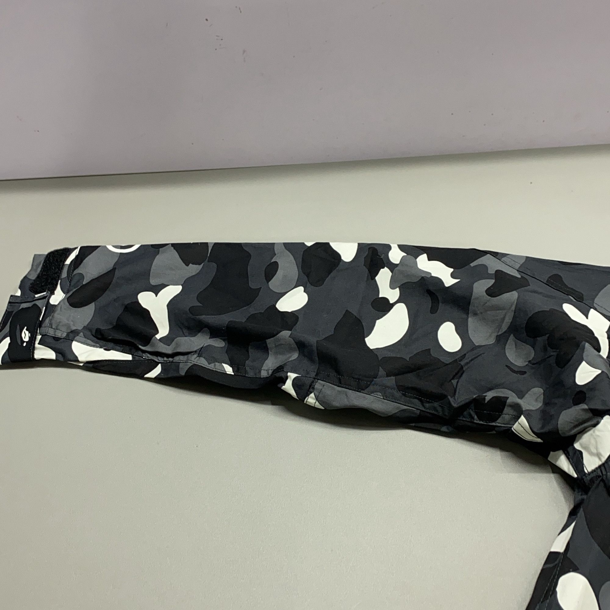 Bape A Bathing Ape Camo Shark Full Zip Jacket Size M Size US M / EU 48-50 / 2 - 20 Thumbnail