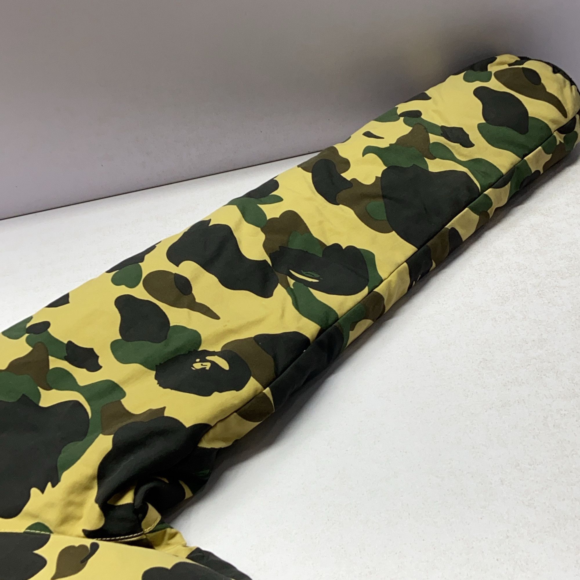 Bape A Bathing Ape Shark Camo Hooded Jacket Size L Size US L / EU 52-54 / 3 - 11 Thumbnail