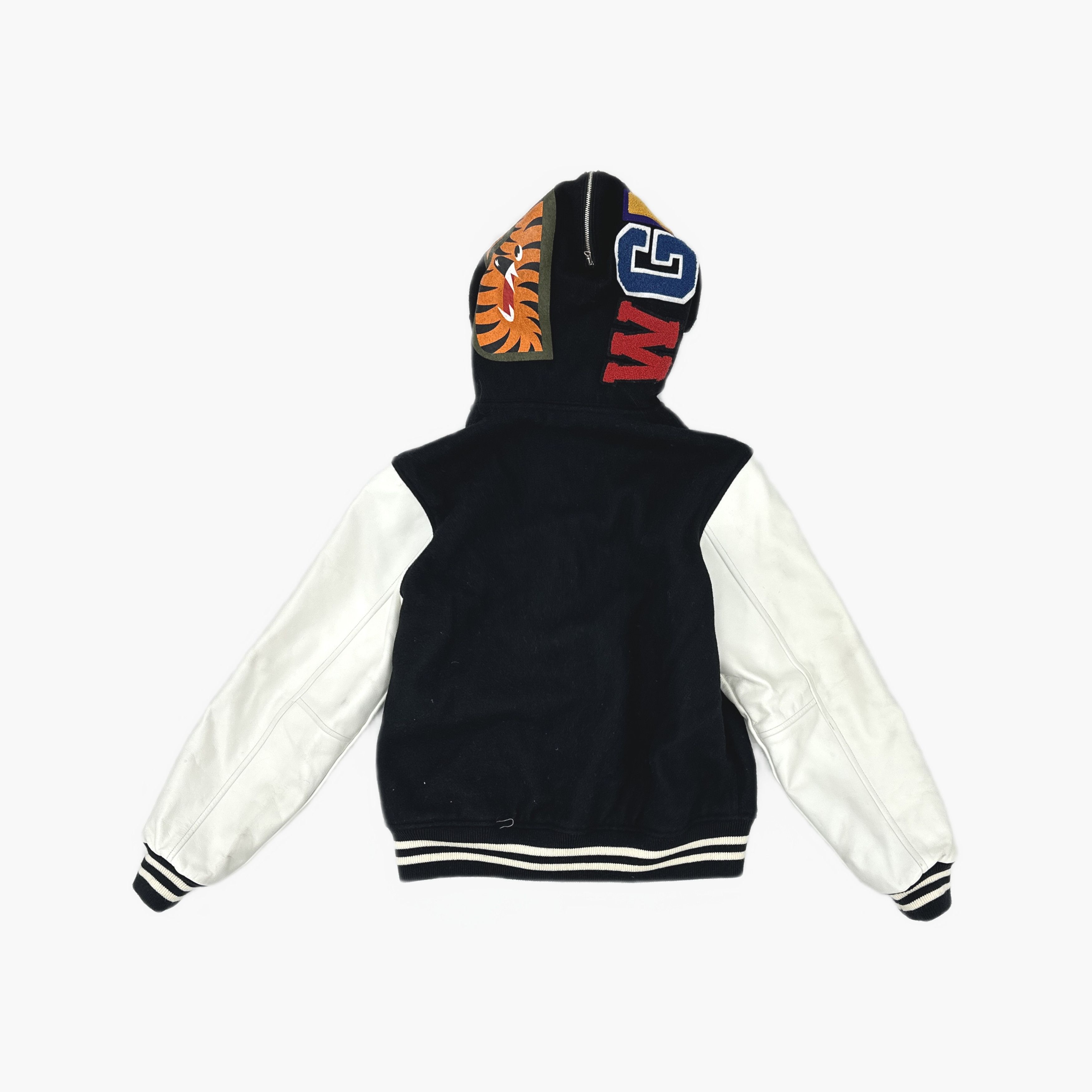 Bape A Bathing Ape Shark Tiger Varsity Jacket M Size US M / EU 48-50 / 2 - 2 Thumbnail