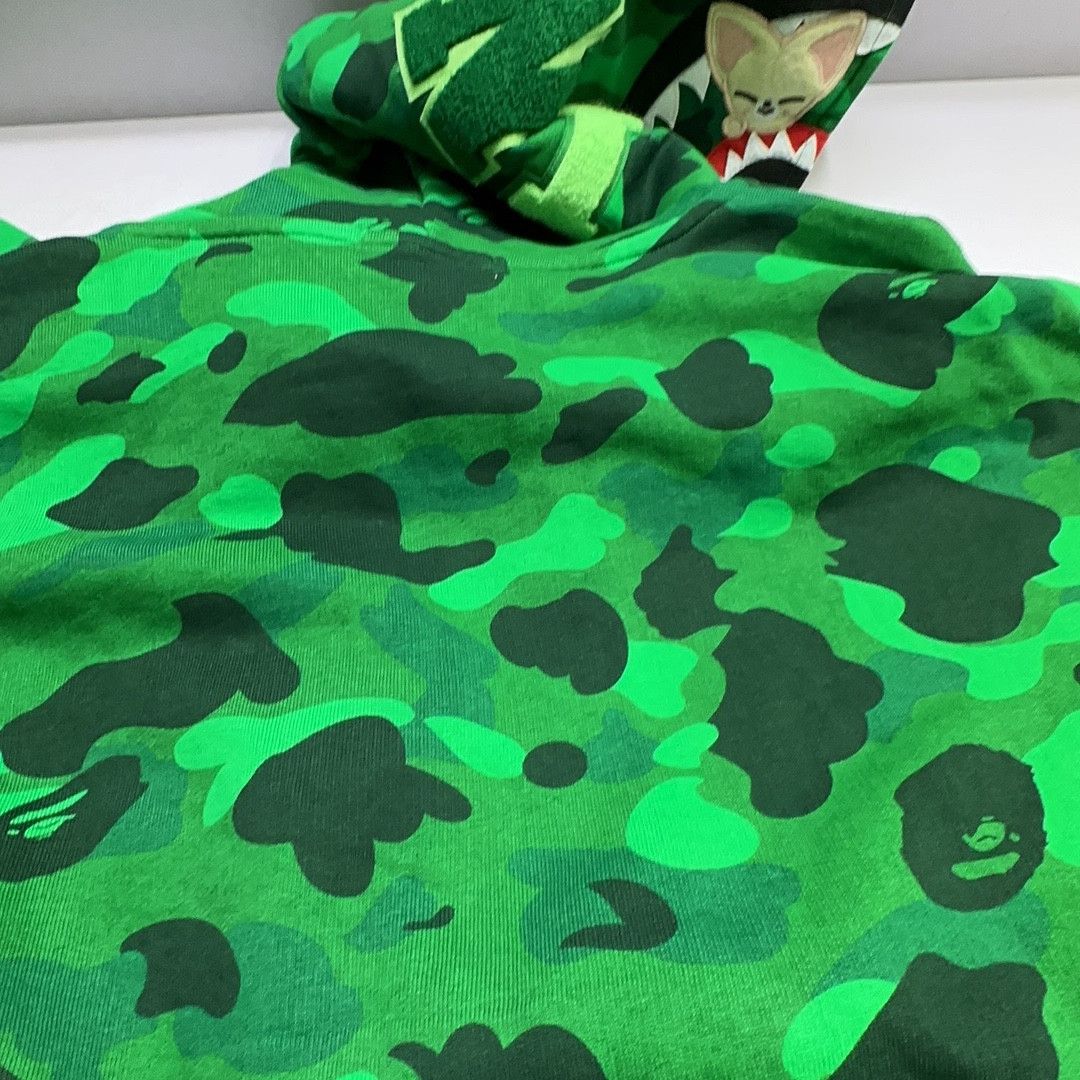Bape A Bathing Ape Stray Kids Shark Camo Zip Hoodie 2XL Size US XXL / EU 58 / 5 - 6 Thumbnail