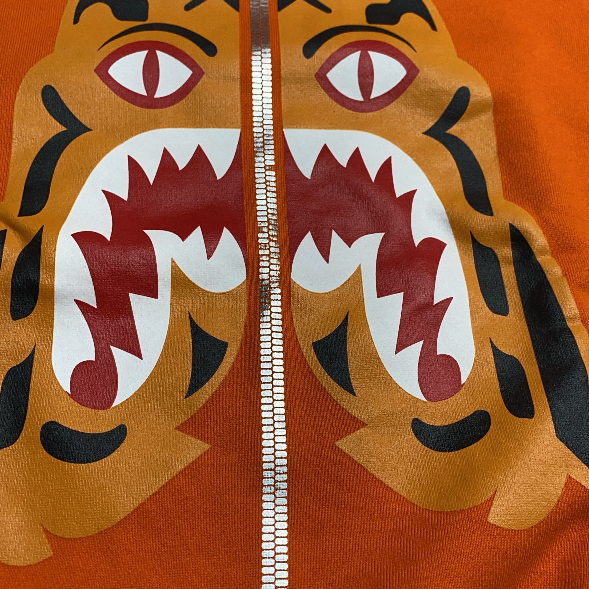 Bape A Bathing Ape Tiger Graphic Sweatshirt Size M Size US M / EU 48-50 / 2 - 7 Thumbnail