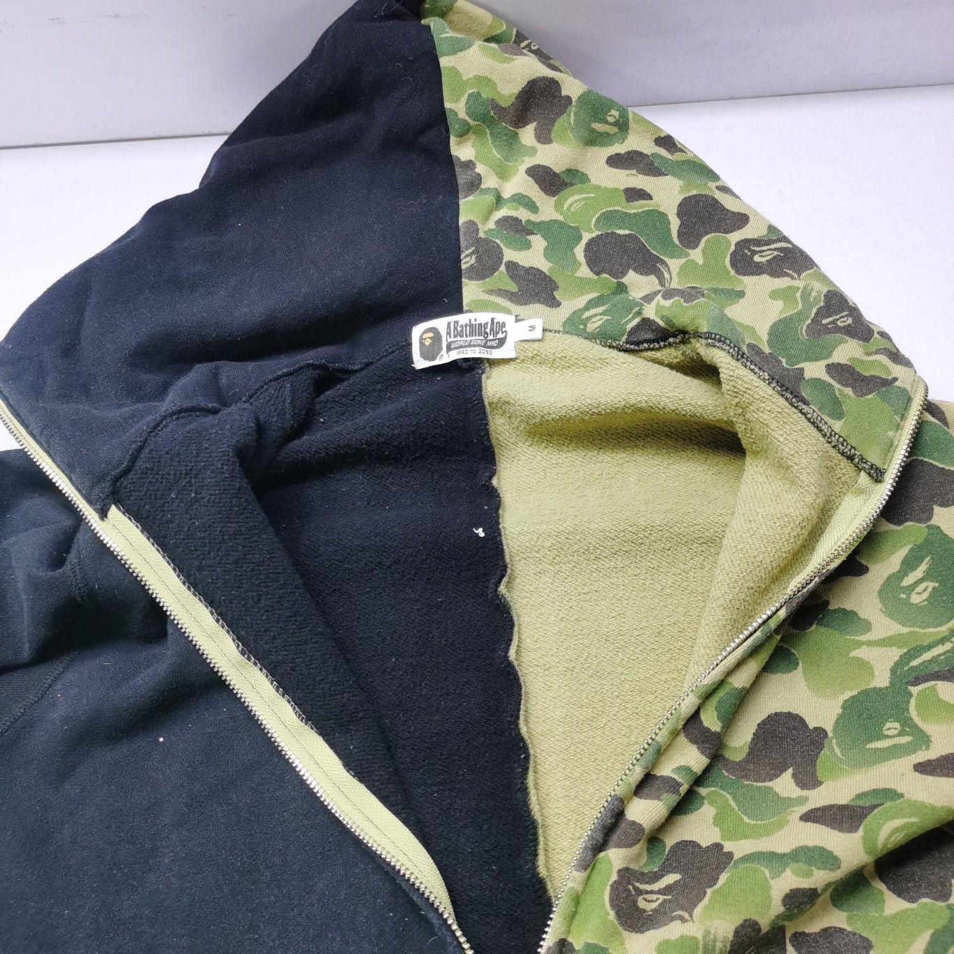 Bape A Bathing Ape Shark Camo Hoodie Size M Size US M / EU 48-50 / 2 - 10 Thumbnail