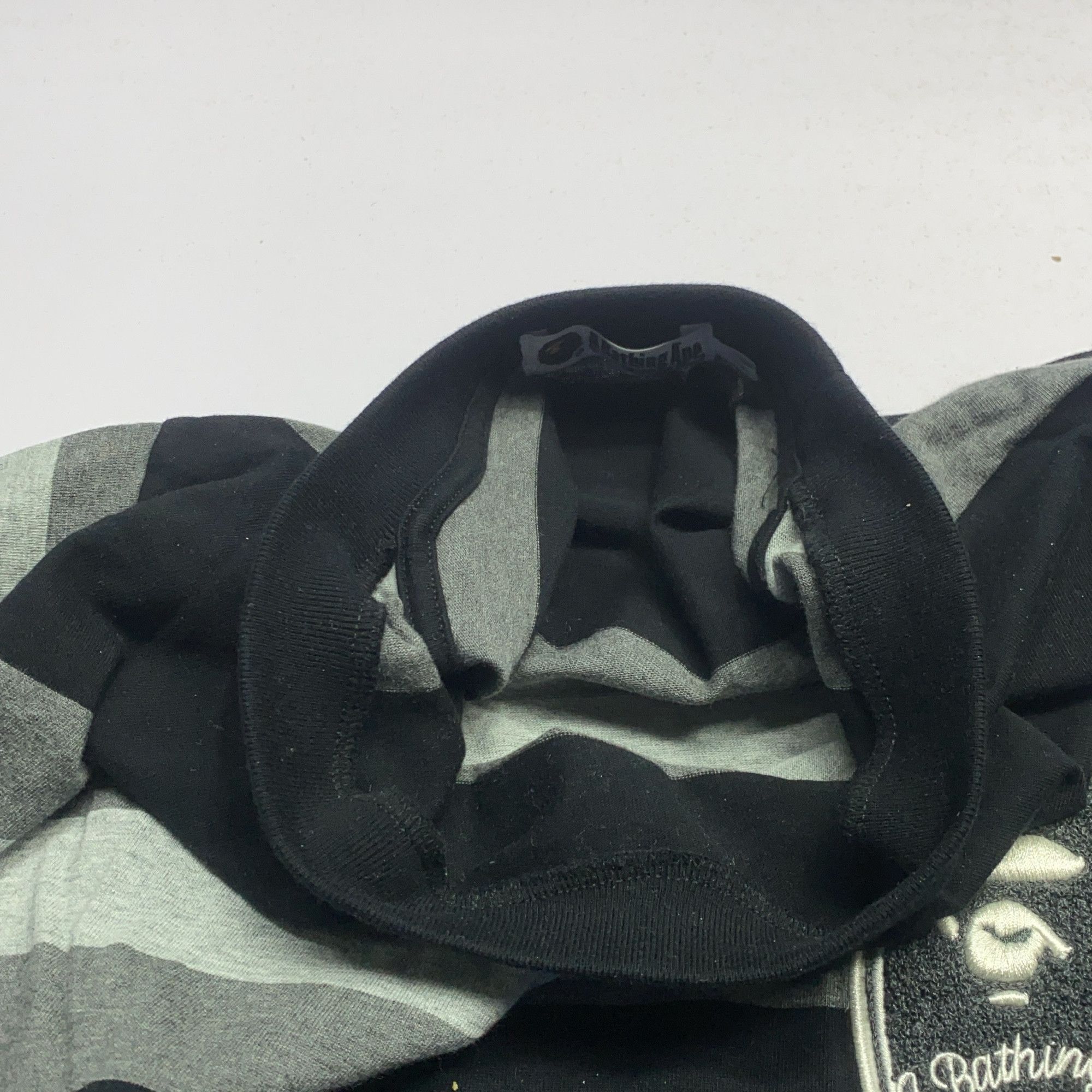 Bape A Bathing Ape Striped Graphic Long Sleeve T-Shirt Size L Size US L / EU 52-54 / 3 - 7 Thumbnail