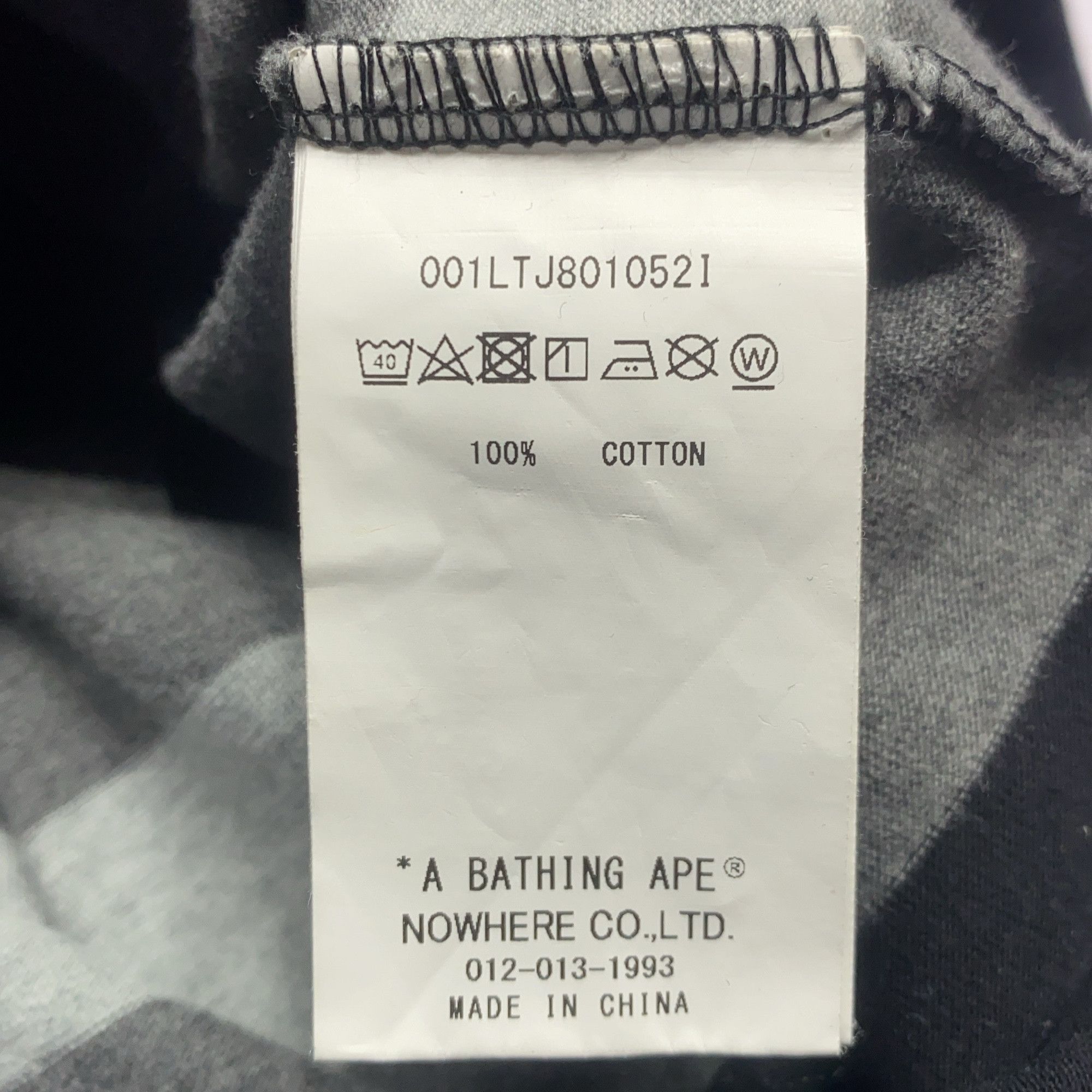 Bape A Bathing Ape Striped Graphic Long Sleeve T-Shirt Size L Size US L / EU 52-54 / 3 - 3 Thumbnail