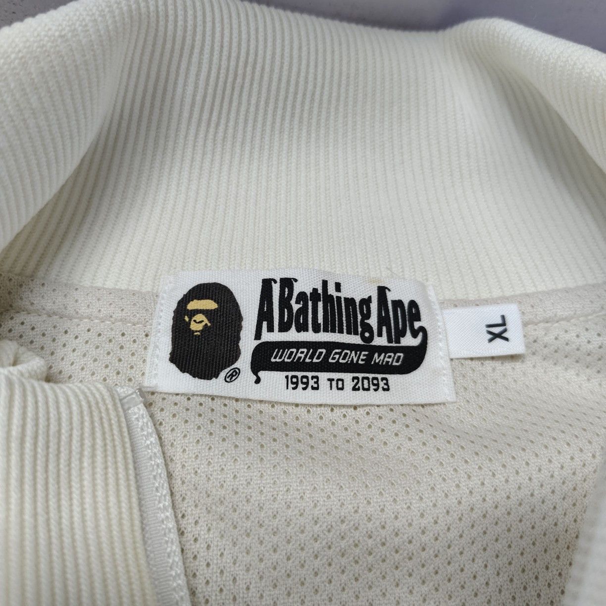 Bape BAPE Logo Tape Zip Track Jacket Size XL Size US XL / EU 56 / 4 - 3 Thumbnail