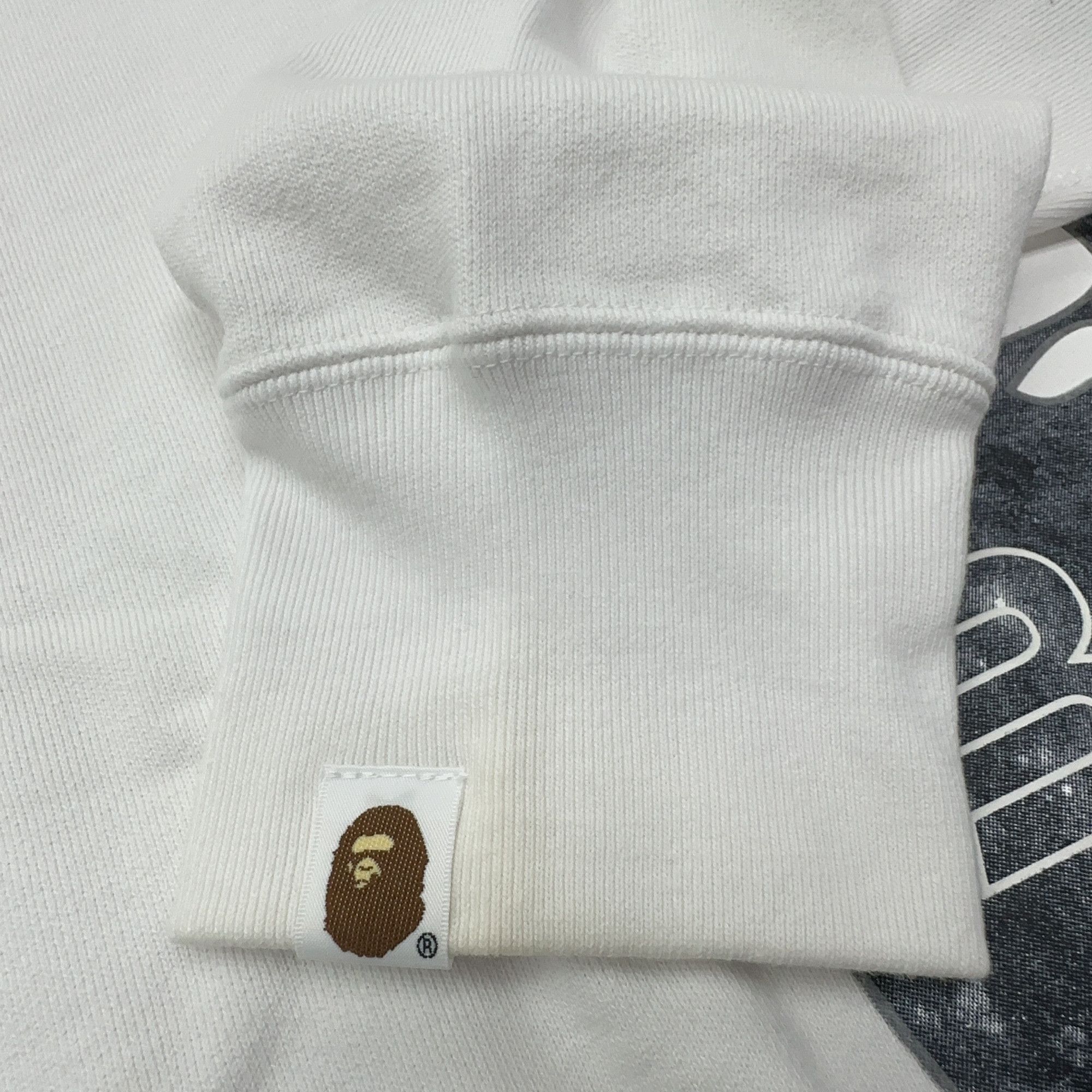 Bape A Bathing Ape Moon Graphic Sweatshirt Size L Size US L / EU 52-54 / 3 - 10 Thumbnail