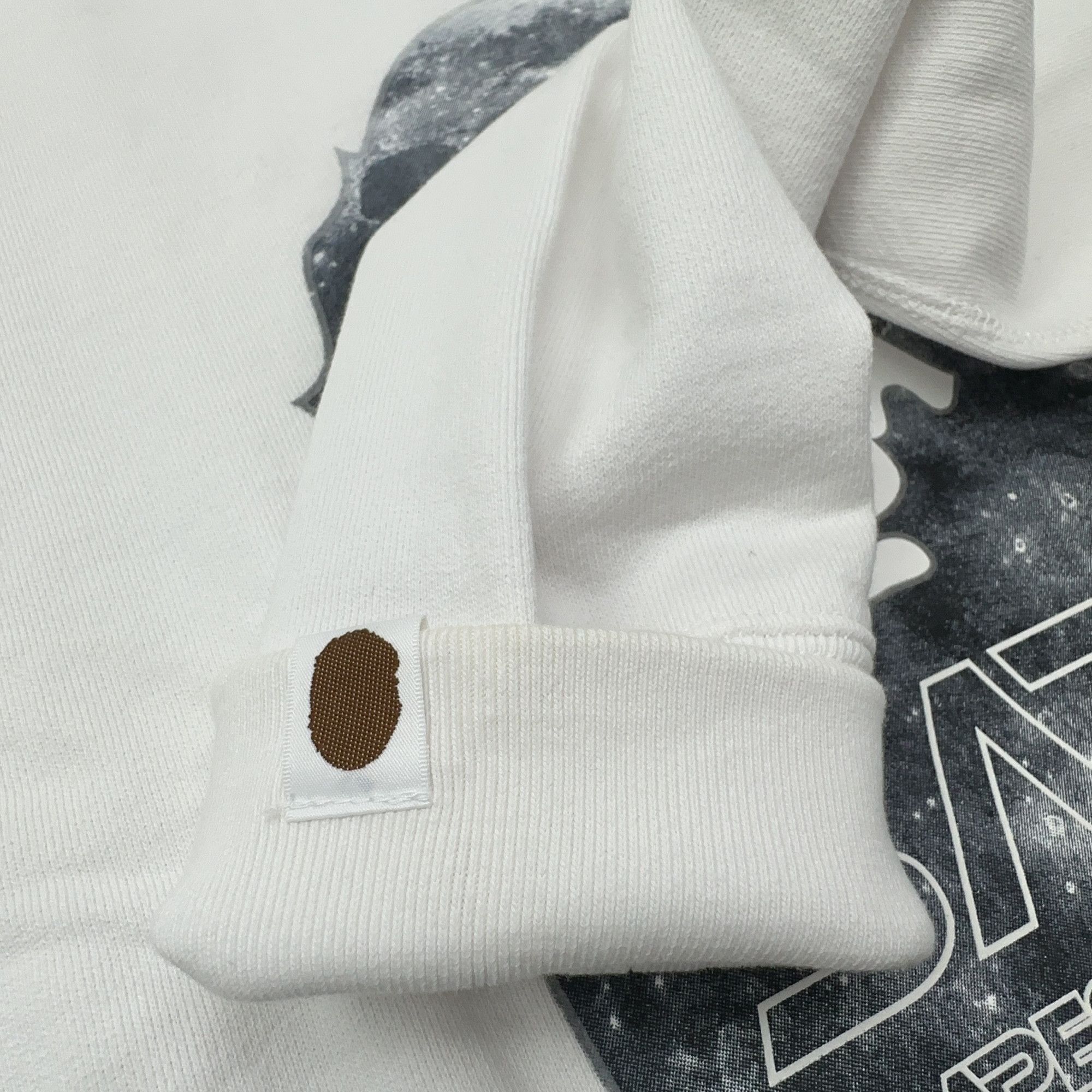 Bape A Bathing Ape Moon Graphic Sweatshirt Size L Size US L / EU 52-54 / 3 - 9 Thumbnail