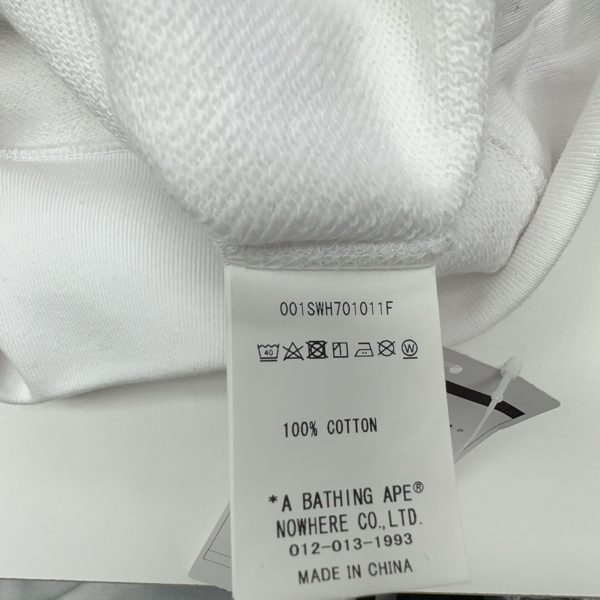 Bape A Bathing Ape Moon Graphic Sweatshirt Size L Size US L / EU 52-54 / 3 - 5 Thumbnail