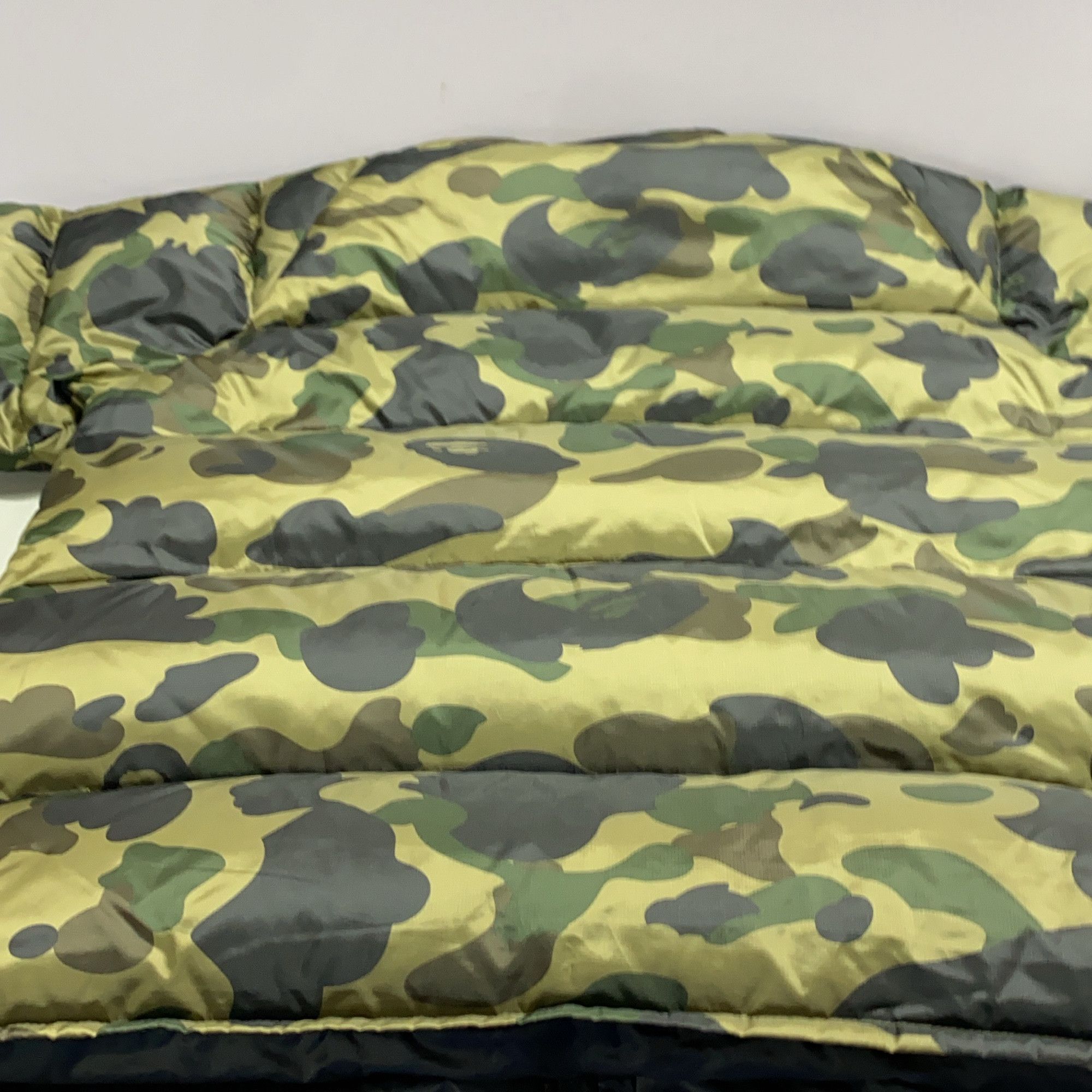 Bape A Bathing Ape Camo Puffer Jacket Size M Size US M / EU 48-50 / 2 - 15 Thumbnail