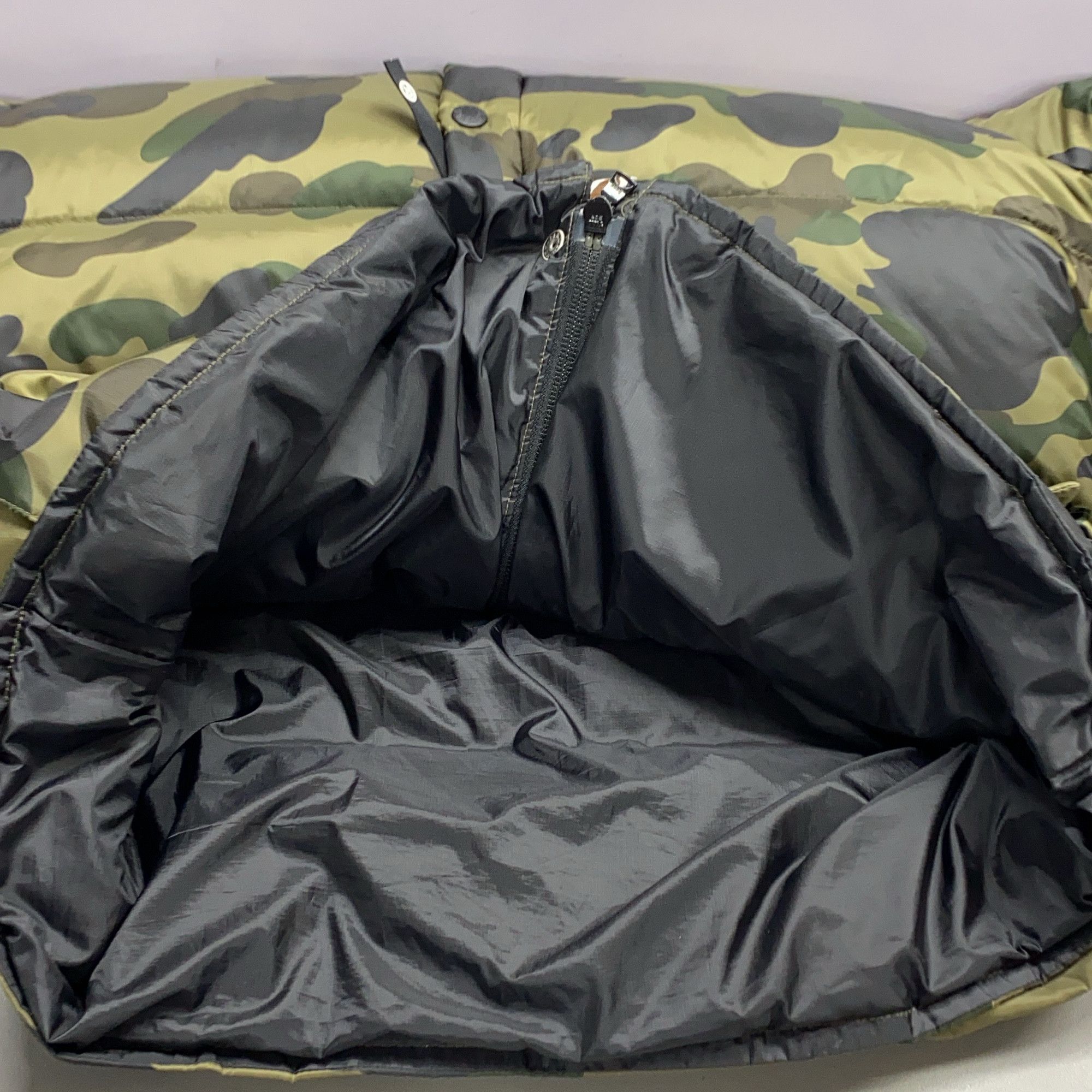 Bape A Bathing Ape Camo Puffer Jacket Size M Size US M / EU 48-50 / 2 - 14 Thumbnail