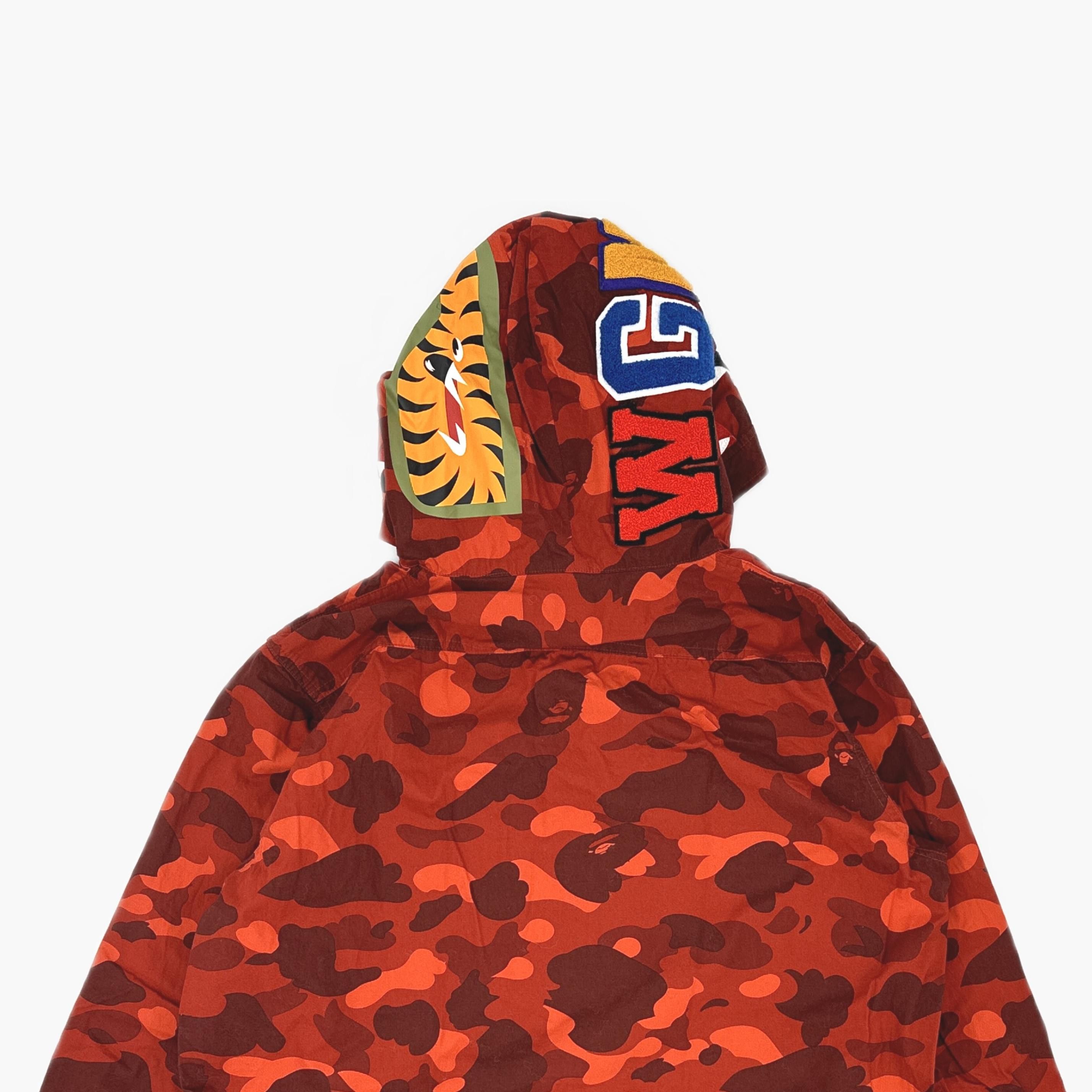 Bape A BATHING APE Red Camo Graphic Hooded Jacket Size XXL Size US XXL / EU 58 / 5 - 3 Thumbnail