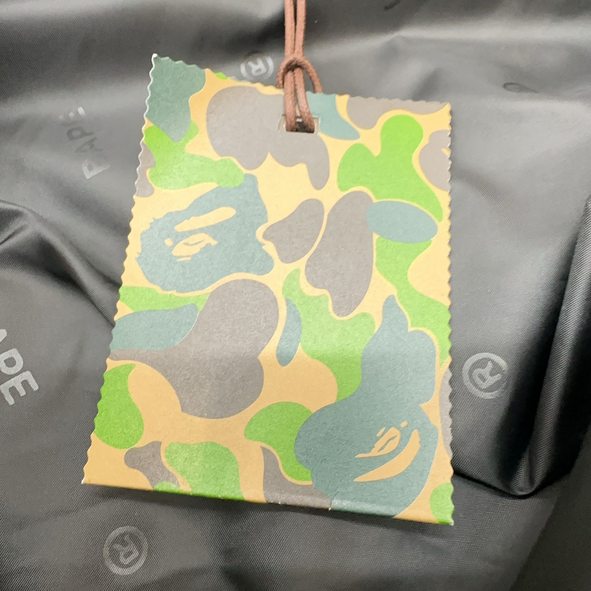 Bape A Bathing Ape 1st Camo Shark Full Zip Hoodie Size M Size US M / EU 48-50 / 2 - 5 Thumbnail