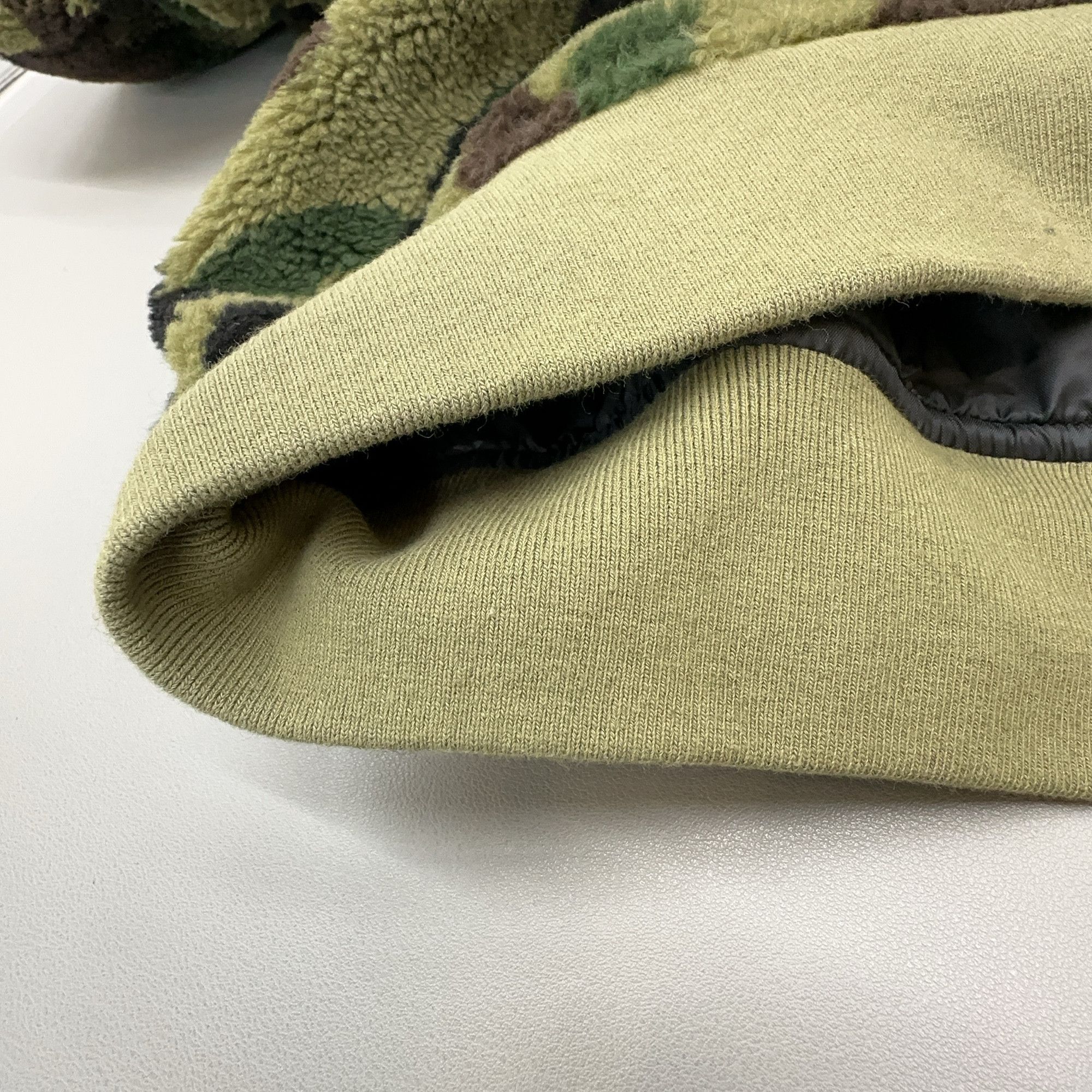 Bape A Bathing Ape 1st Camo Shark Full Zip Hoodie Size M Size US M / EU 48-50 / 2 - 7 Thumbnail