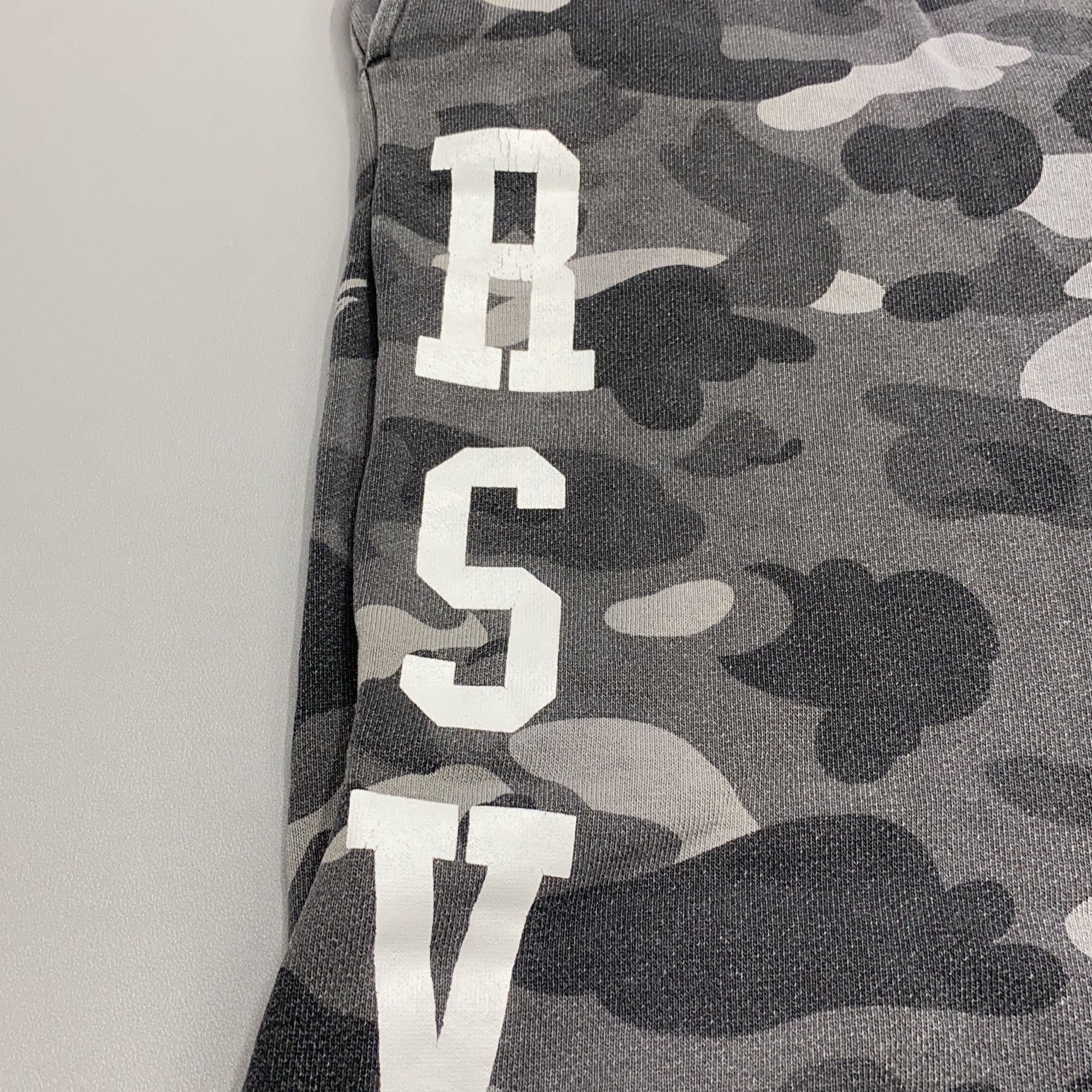 Bape A Bathing Ape Camo Logo Sweatpants Size M Size US 32 / EU 48 - 8 Thumbnail