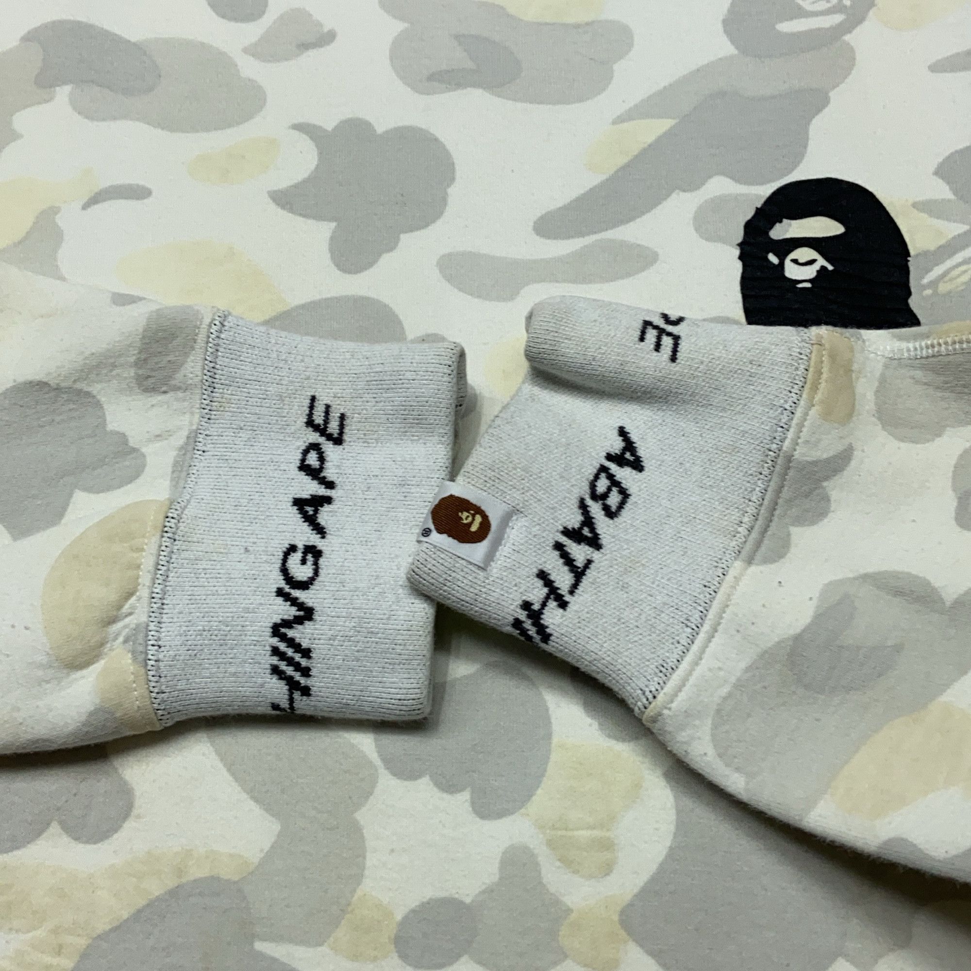 Bape A Bathing Ape Camo Sweatshirt Size XL Size US XL / EU 56 / 4 - 14 Thumbnail