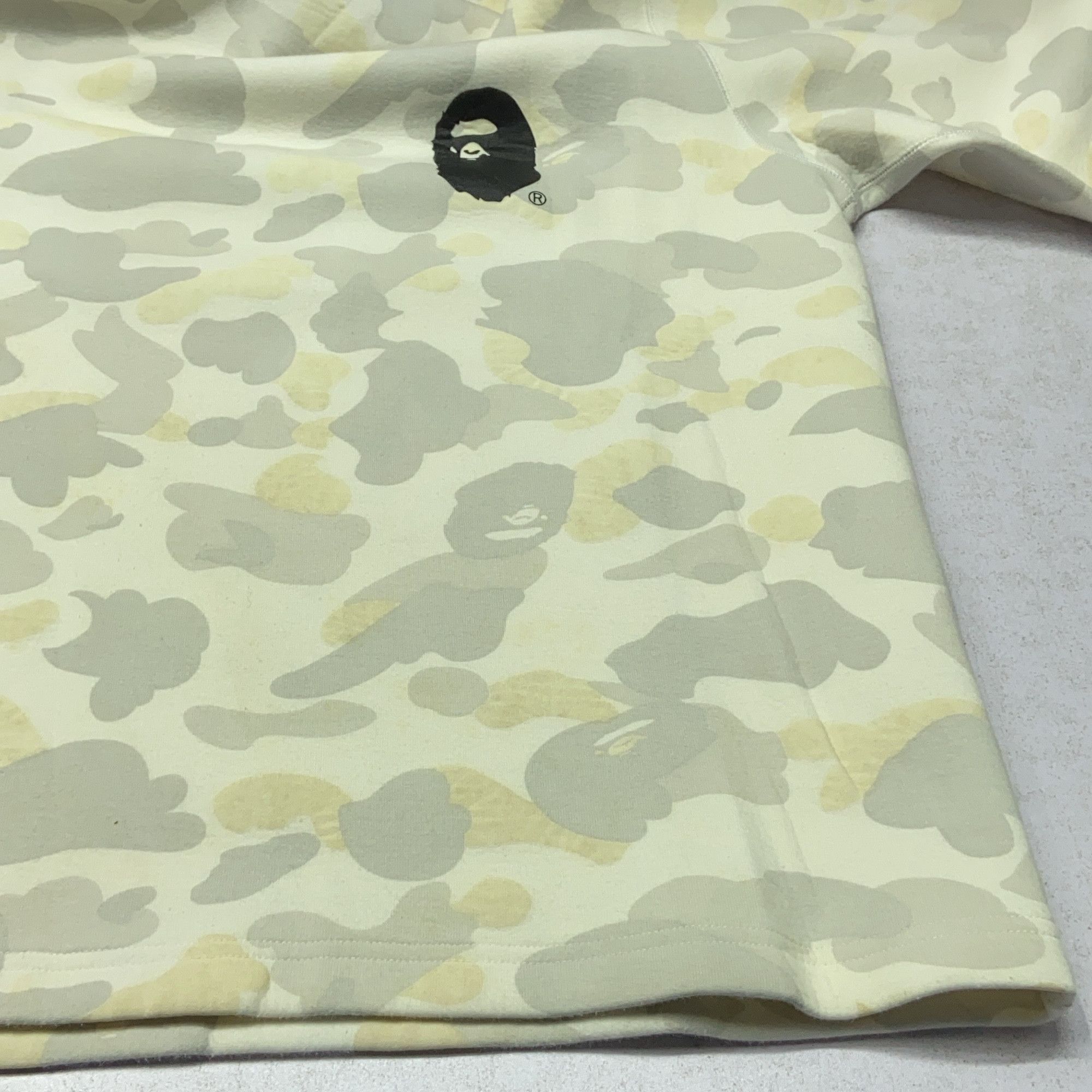 Bape A Bathing Ape Camo Sweatshirt Size XL Size US XL / EU 56 / 4 - 18 Thumbnail