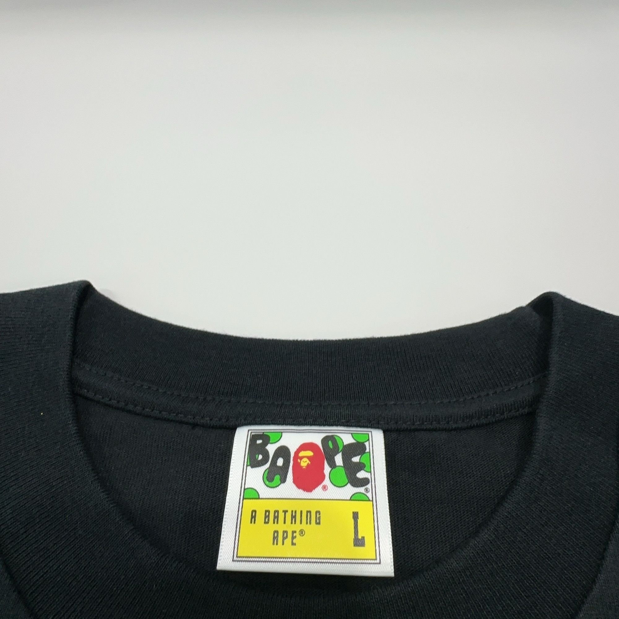 Bape A Bathing Ape Shark Graphic T-Shirt L Size US L / EU 52-54 / 3 - 3 Thumbnail