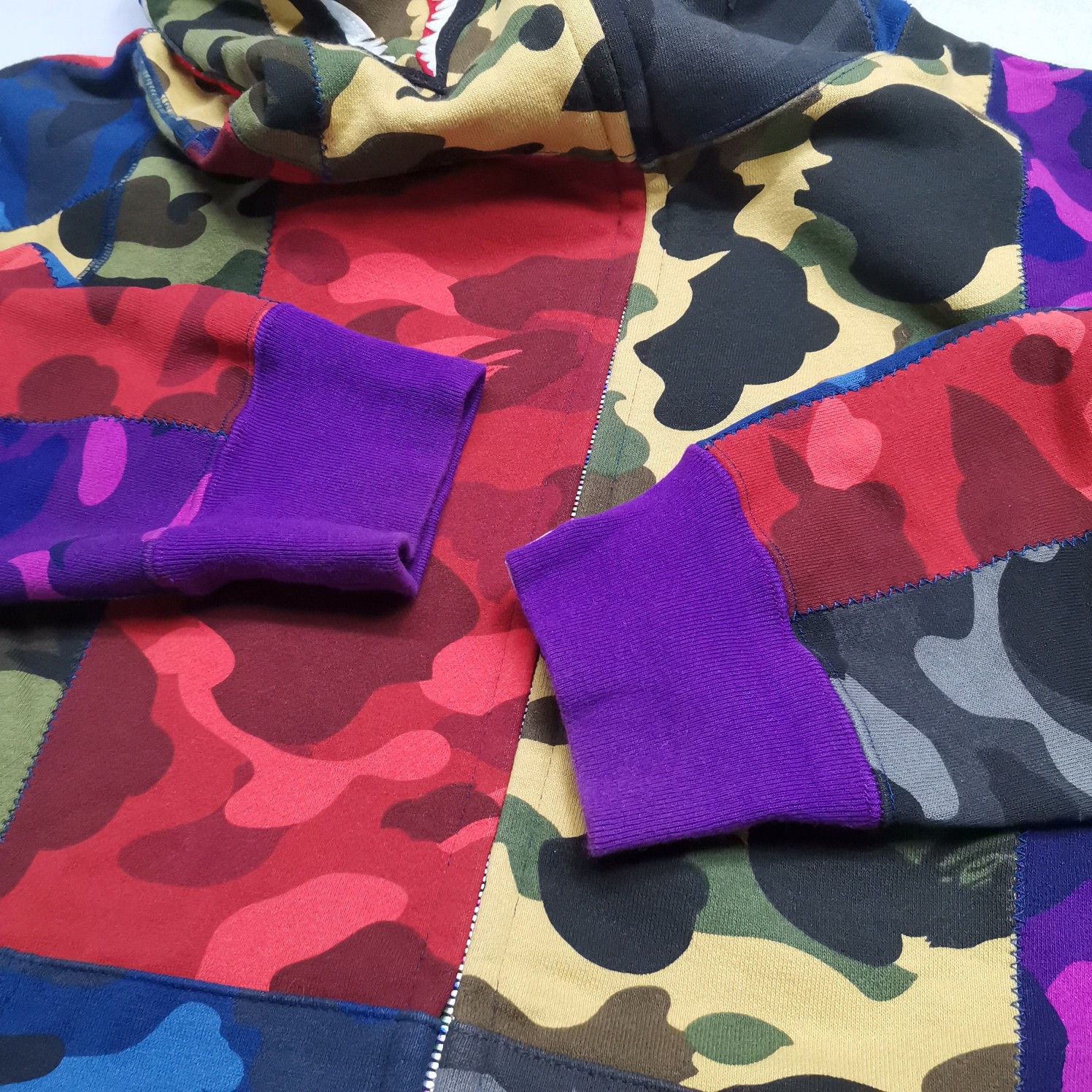 Bape A Bathing Ape Patchwork Shark Hoodie XL Size US XL / EU 56 / 4 - 9 Thumbnail