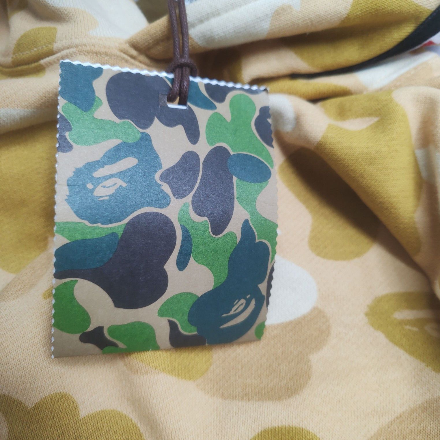 Bape A Bathing Ape Camo Tiger Shark Hoodie Size L Size US L / EU 52-54 / 3 - 5 Thumbnail