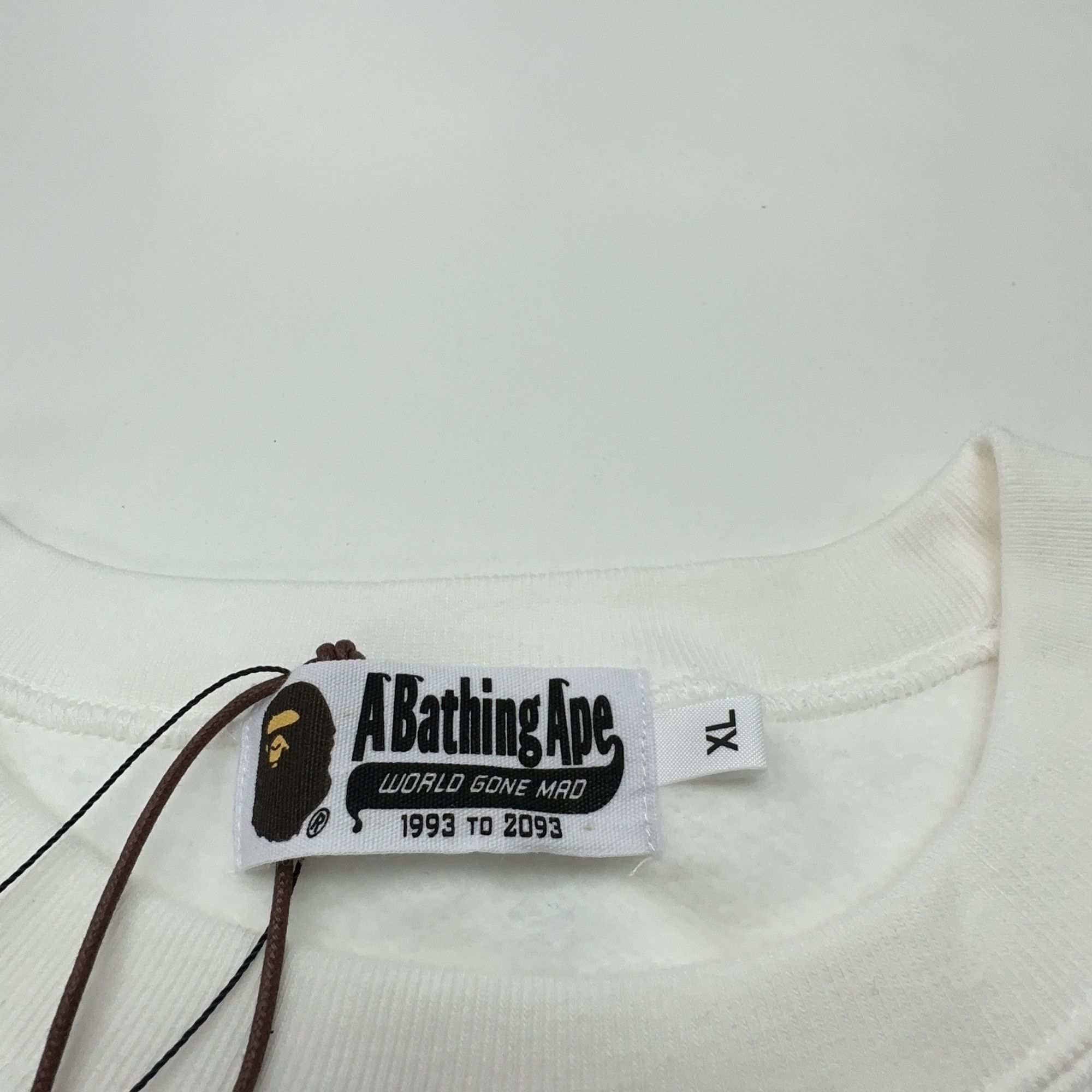 Bape A Bathing Ape x Michael Jackson Graphic Crewneck Size XL Size US XL / EU 56 / 4 - 4 Thumbnail