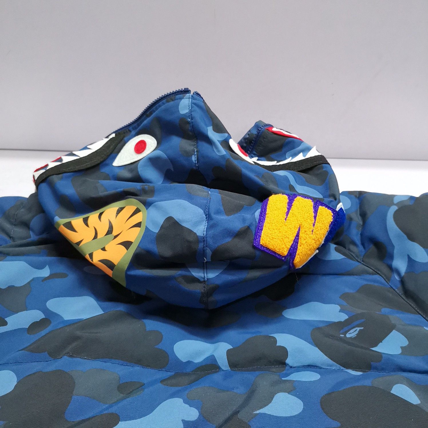 Bape A Bathing Ape Blue Camo Shark Down Jacket Size L Size US L / EU 52-54 / 3 - 5 Thumbnail