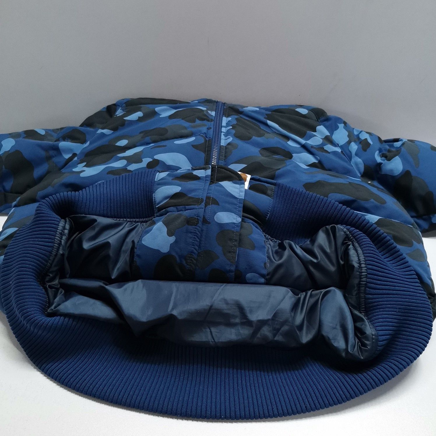Bape A Bathing Ape Blue Camo Shark Down Jacket Size L Size US L / EU 52-54 / 3 - 11 Thumbnail