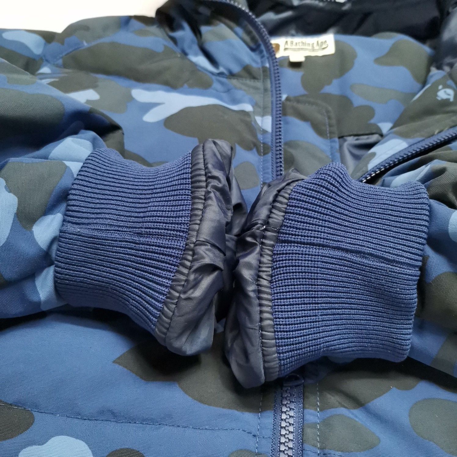 Bape A Bathing Ape Blue Camo Shark Down Jacket Size L Size US L / EU 52-54 / 3 - 9 Thumbnail