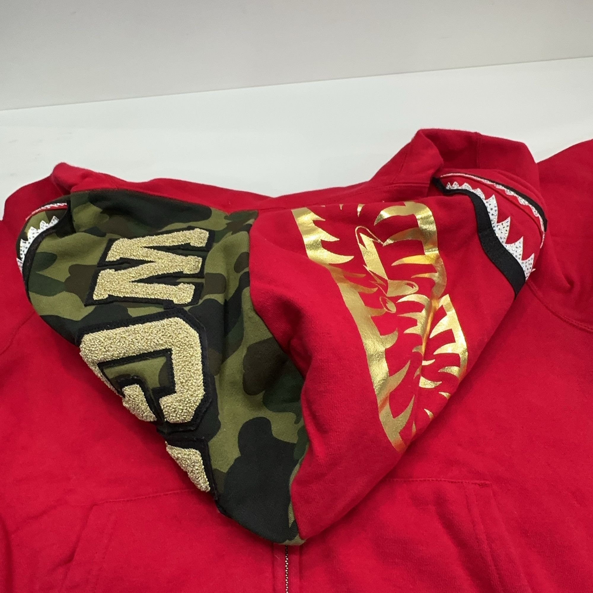 Bape A Bathing Ape Shark Full Zip Hoodie Red Size L Size US L / EU 52-54 / 3 - 7 Thumbnail