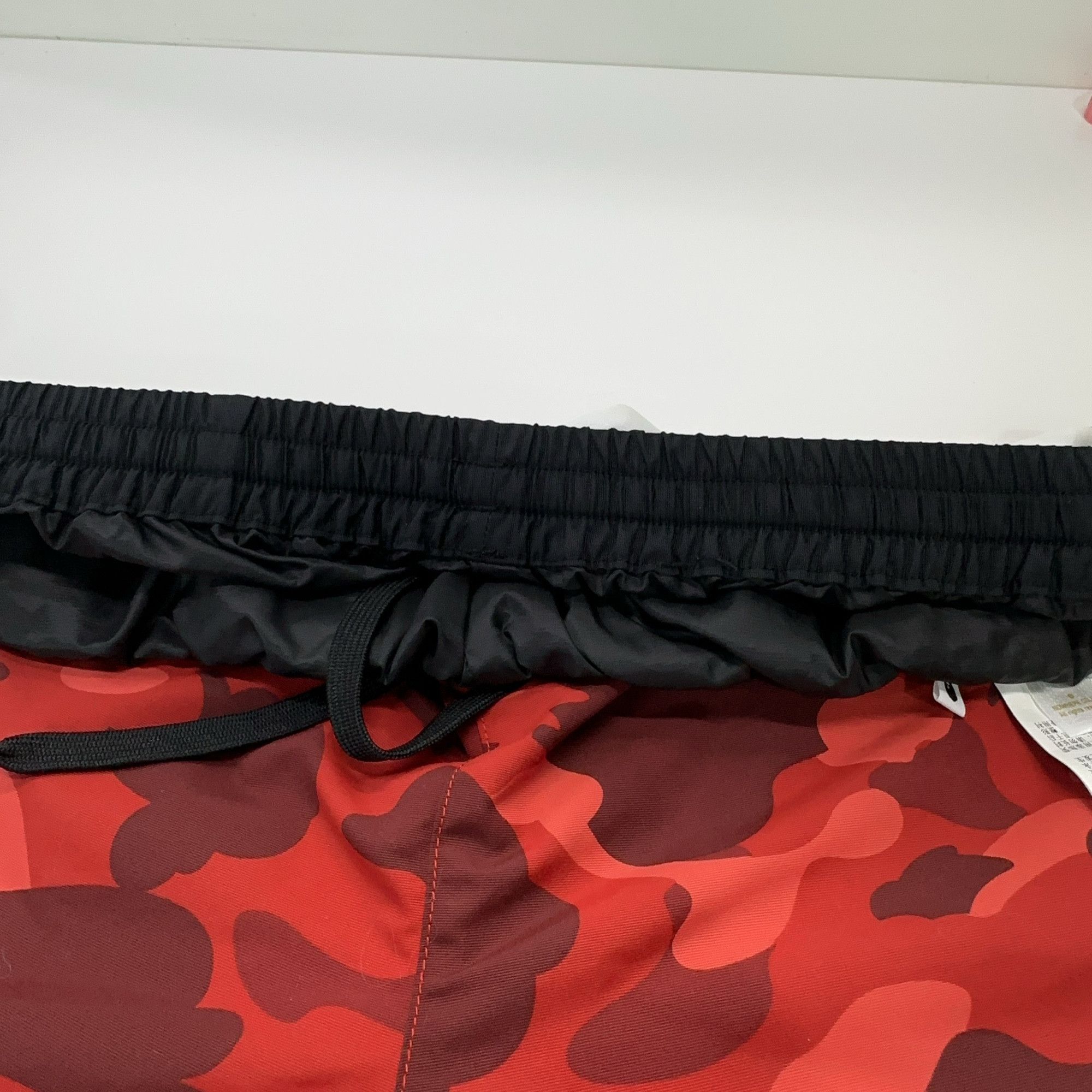 Bape A Bathing Ape Red Camo Shorts Size M Size US 32 / EU 48 - 7 Thumbnail