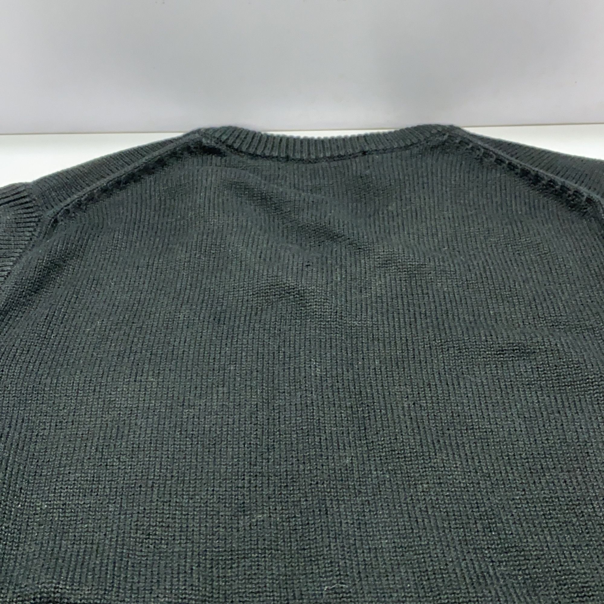 Bape A Bathing Ape Logo V-Neck Sweater Vest Size L Size US L / EU 52-54 / 3 - 5 Thumbnail