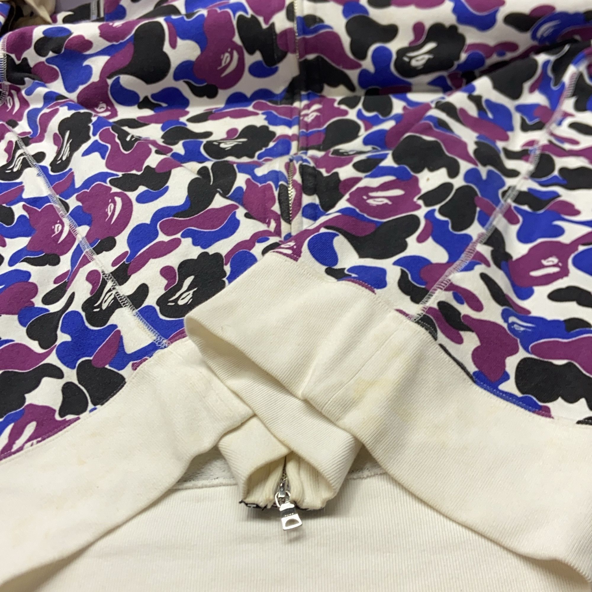 Bape A BATHING APE Shark Camo Full Zip Hoodie Size XL Size US XL / EU 56 / 4 - 19 Thumbnail