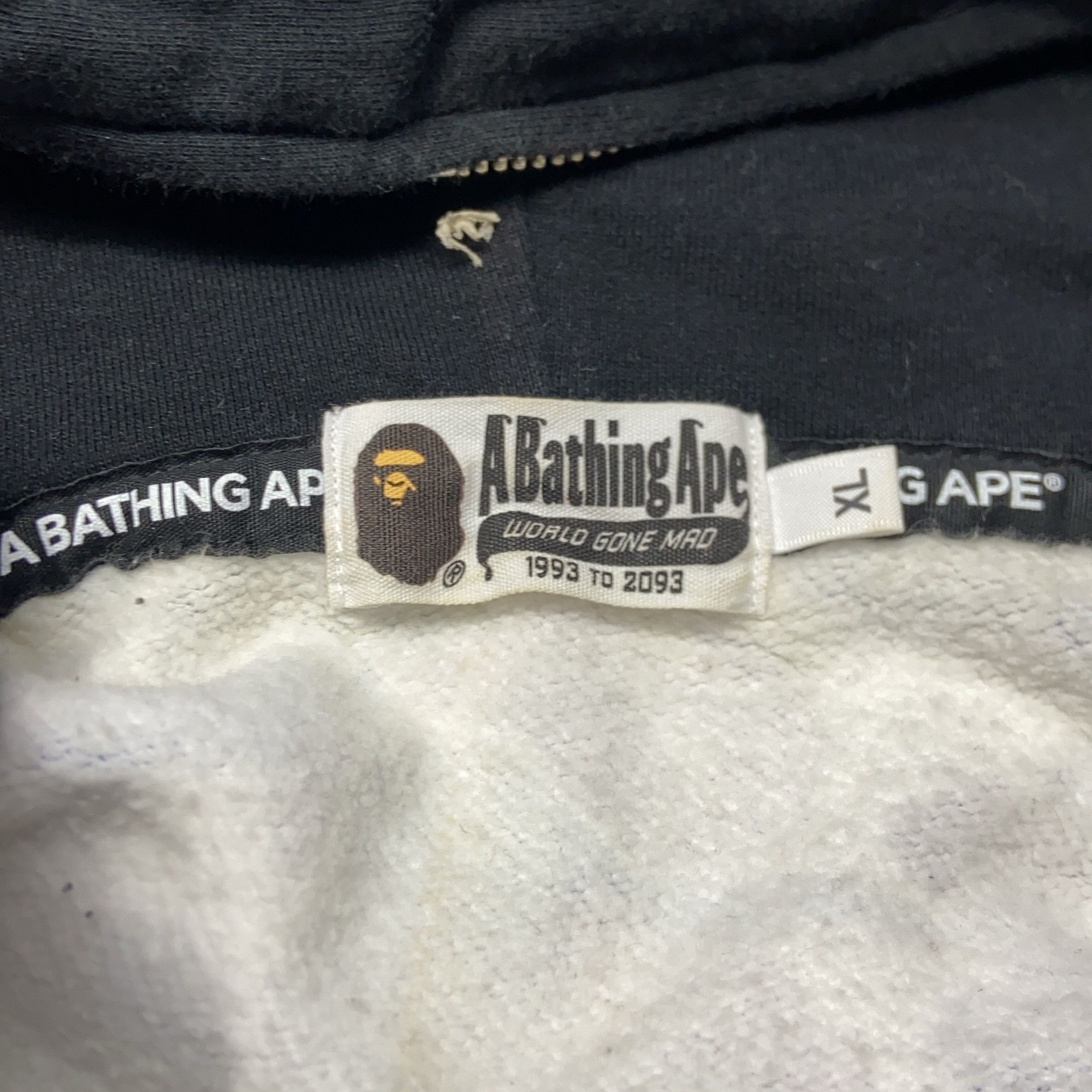 Bape A BATHING APE Shark Camo Full Zip Hoodie Size XL Size US XL / EU 56 / 4 - 3 Thumbnail