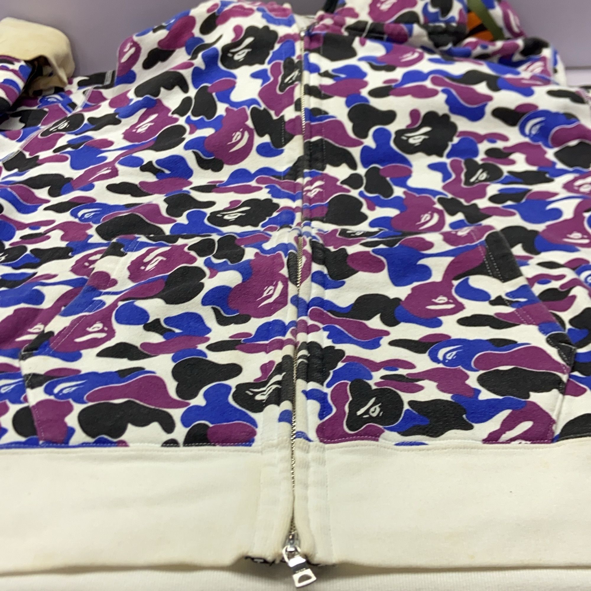 Bape A BATHING APE Shark Camo Full Zip Hoodie Size XL Size US XL / EU 56 / 4 - 18 Thumbnail