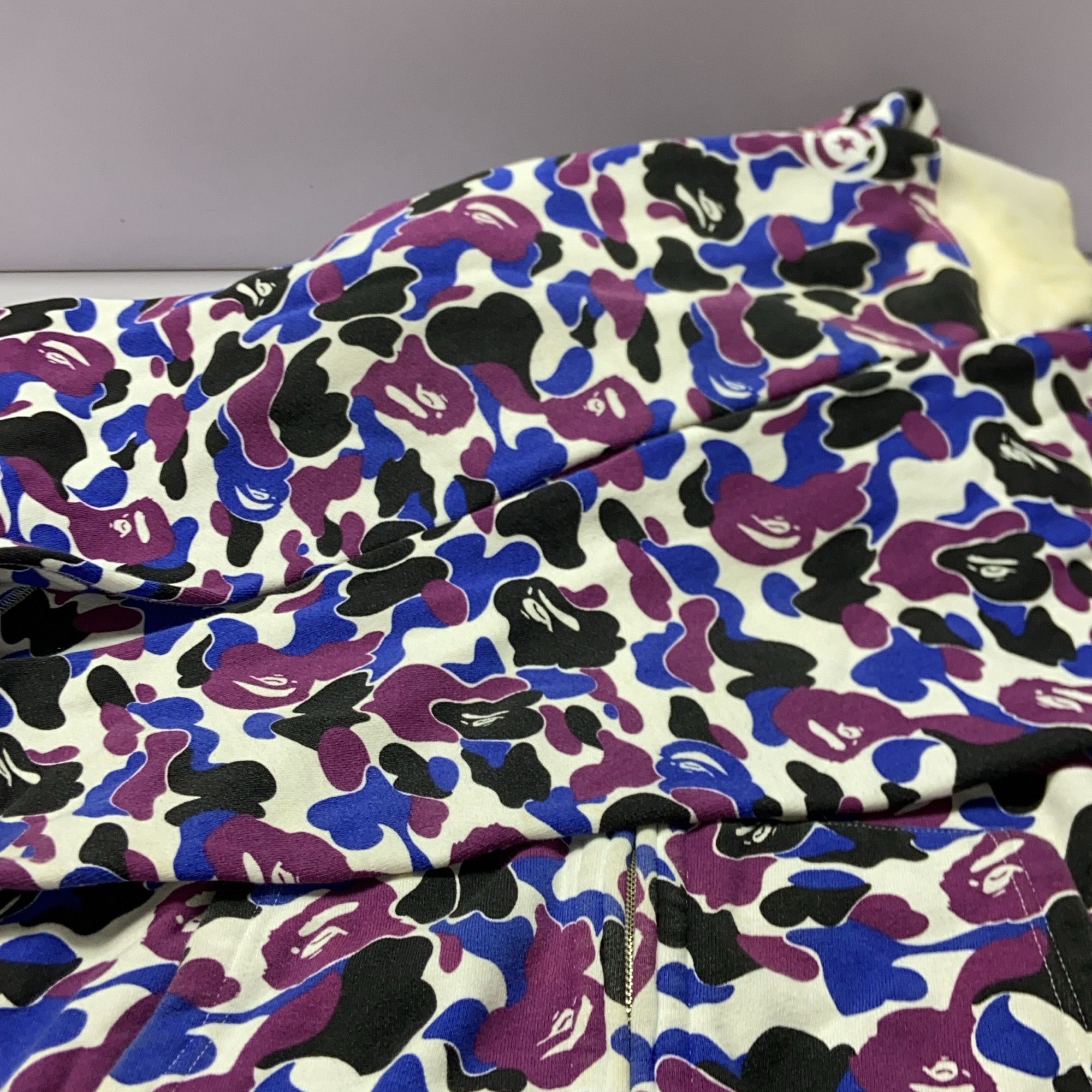 Bape A BATHING APE Shark Camo Full Zip Hoodie Size XL Size US XL / EU 56 / 4 - 15 Thumbnail