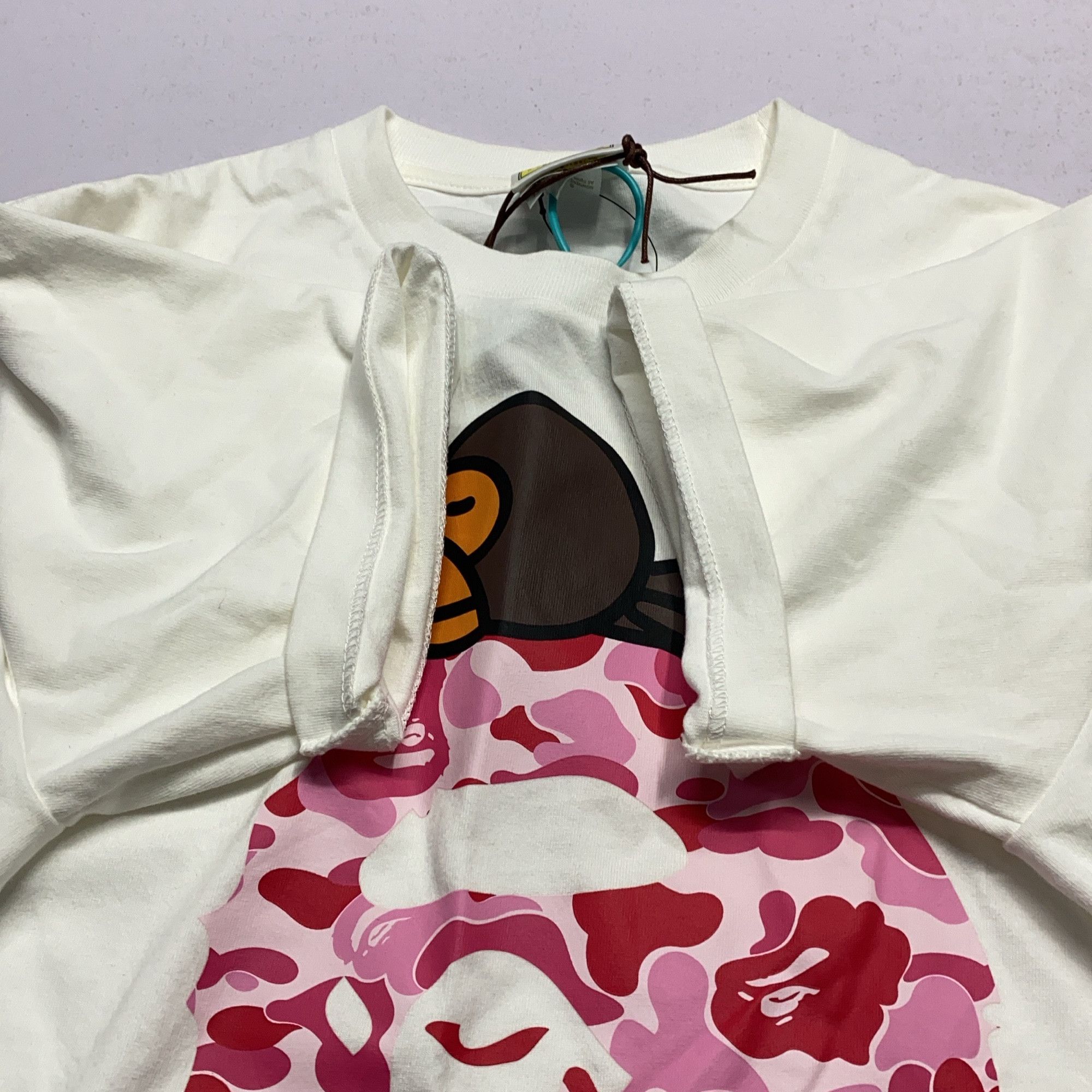 Bape A Bathing Ape Pink Camo Ape Head T-Shirt Size S Size US S / EU 44-46 / 1 - 8 Thumbnail