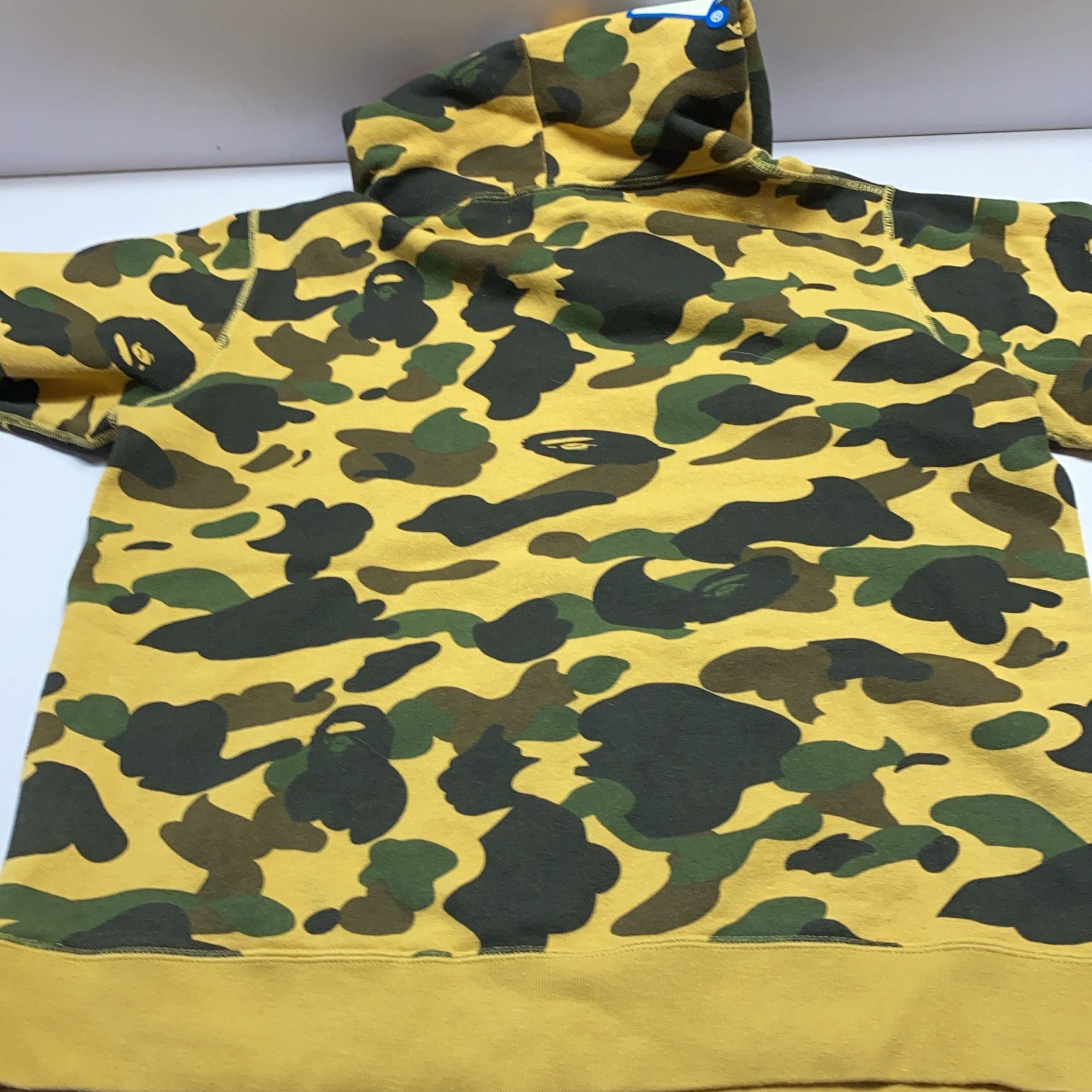 Bape A Bathing Ape Camo Hoodie Size S Size US S / EU 44-46 / 1 - 14 Thumbnail