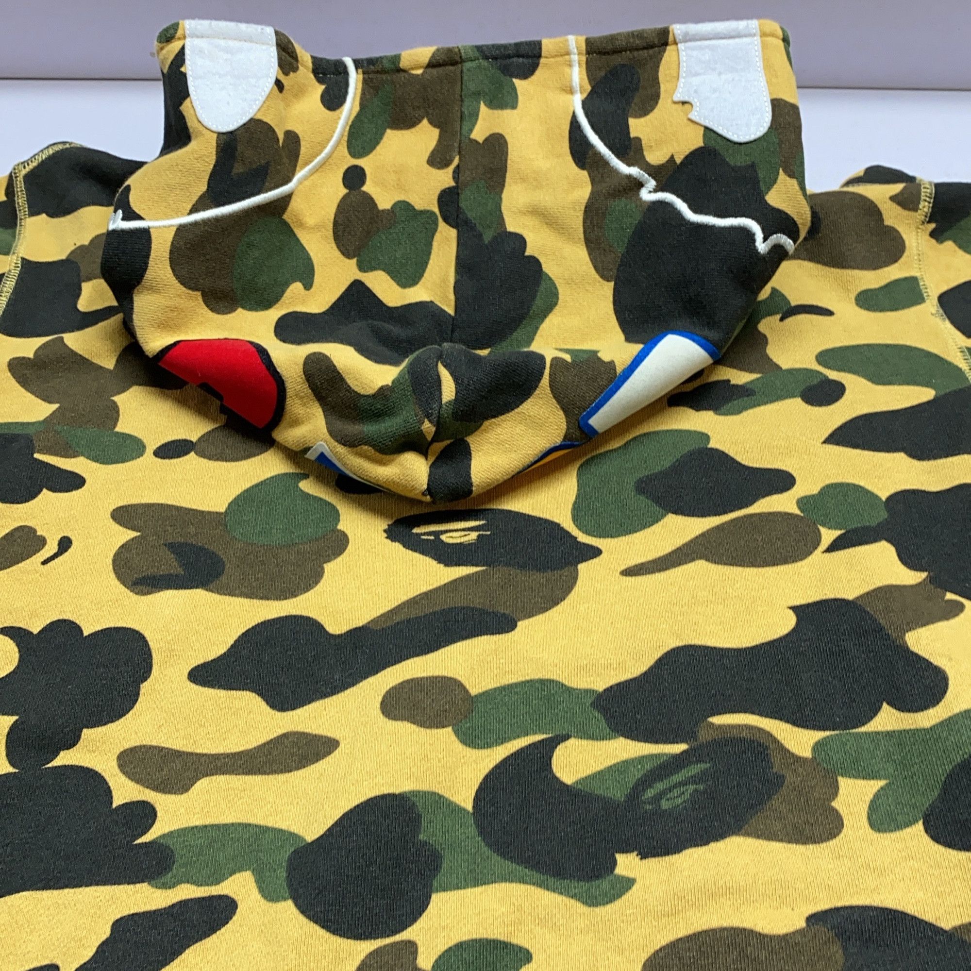 Bape A Bathing Ape Camo Hoodie Size S Size US S / EU 44-46 / 1 - 5 Thumbnail