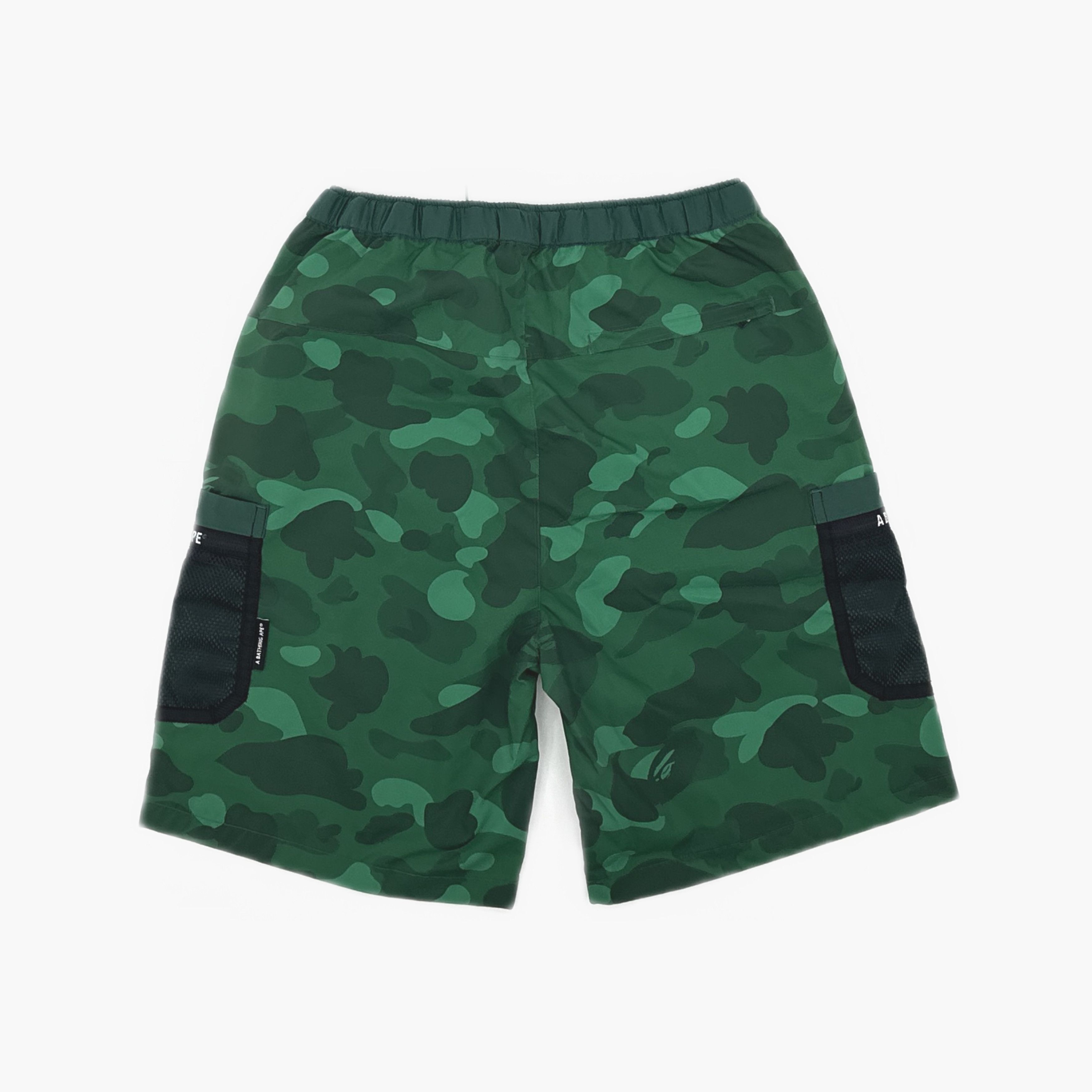 Bape A BATHING APE Camo Mesh Pocket Shorts Size S Size US 30 / EU 46 - 2 Thumbnail