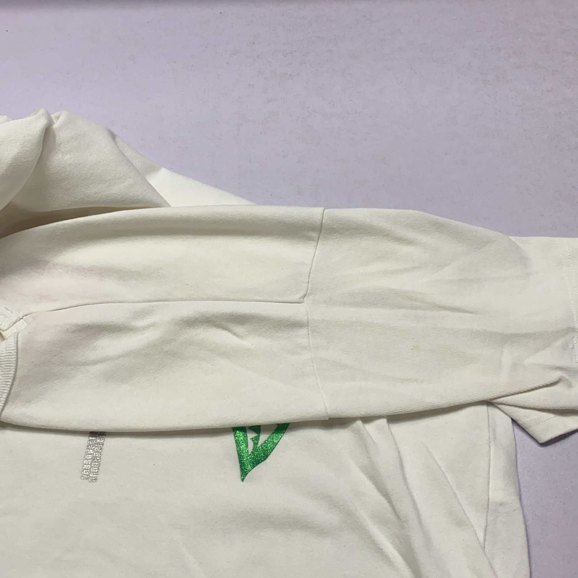 Bape A Bathing Ape Shark Glitter T-Shirt Size F Size ONE SIZE - 10 Thumbnail