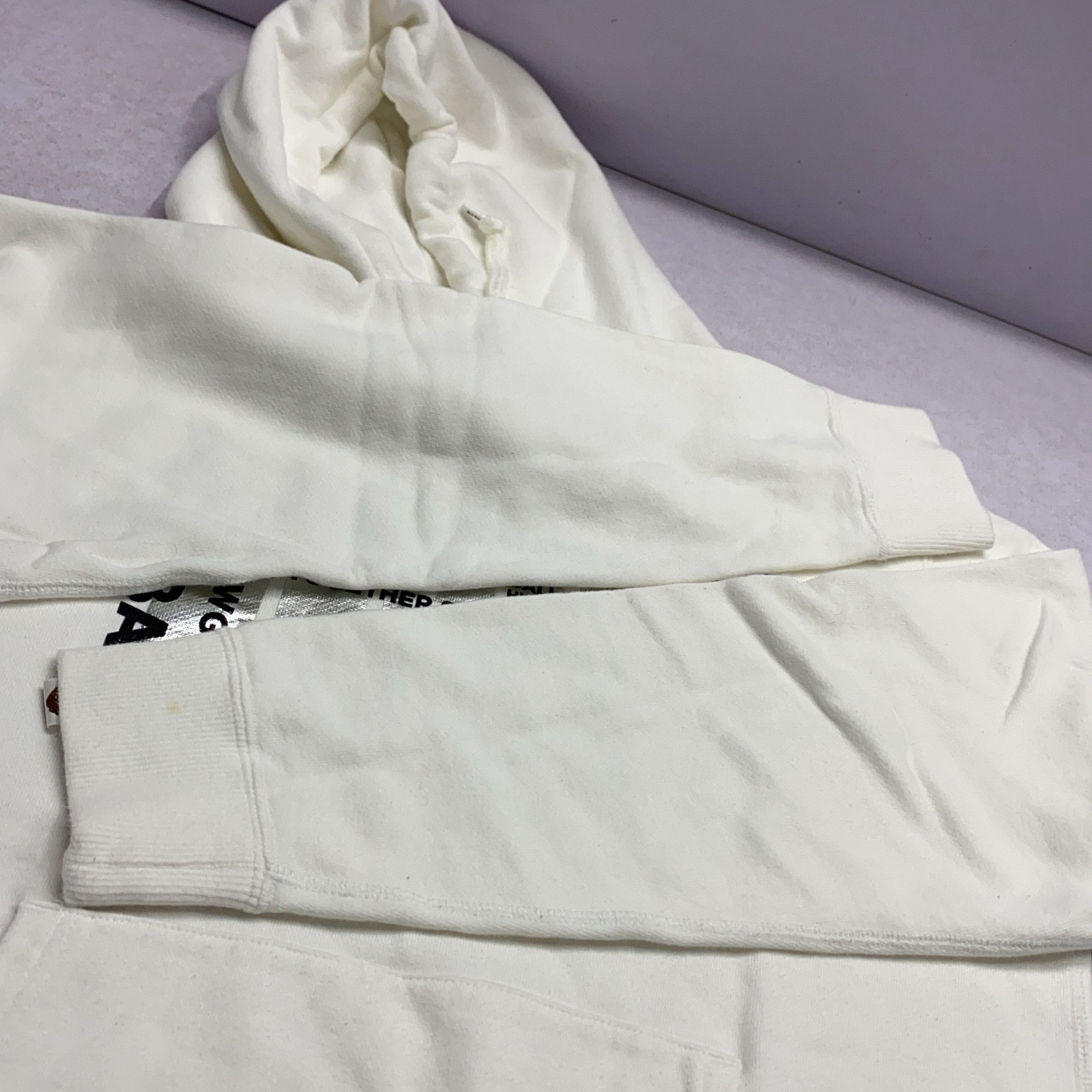 Bape A Bathing Ape 27th Anniversary Foil Hoodie Size M Size US M / EU 48-50 / 2 - 11 Thumbnail
