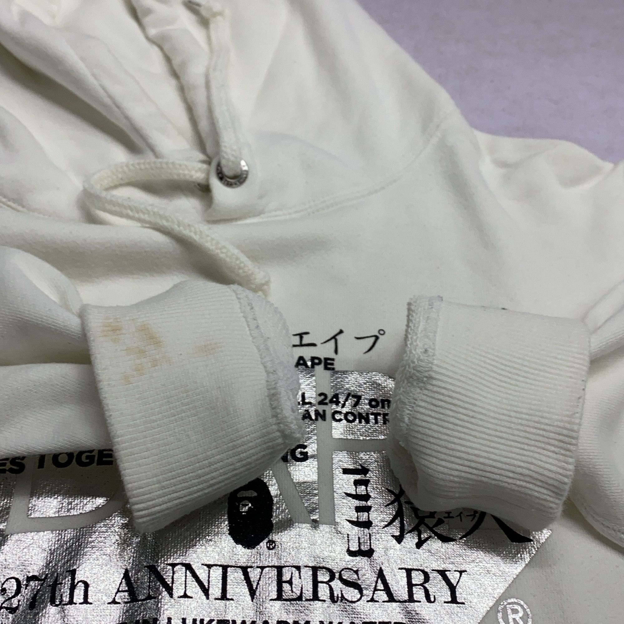 Bape A Bathing Ape 27th Anniversary Foil Hoodie Size M Size US M / EU 48-50 / 2 - 13 Thumbnail