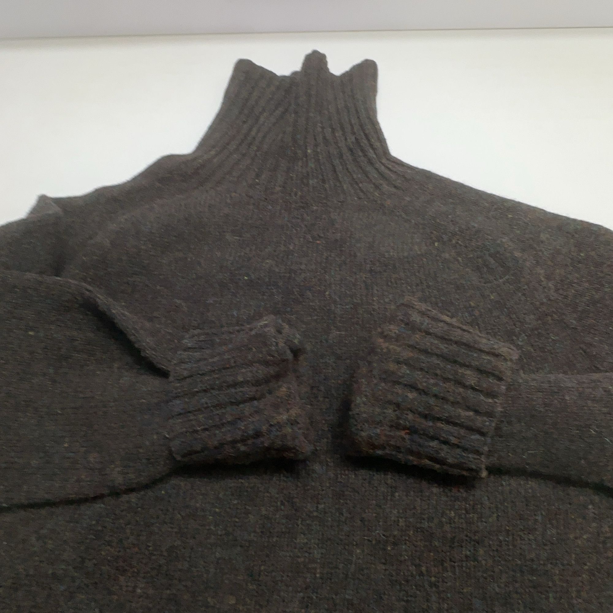 Celine Celine Brown Turtleneck Sweater Size S Size S / US 4 / IT 40 - 8 Thumbnail