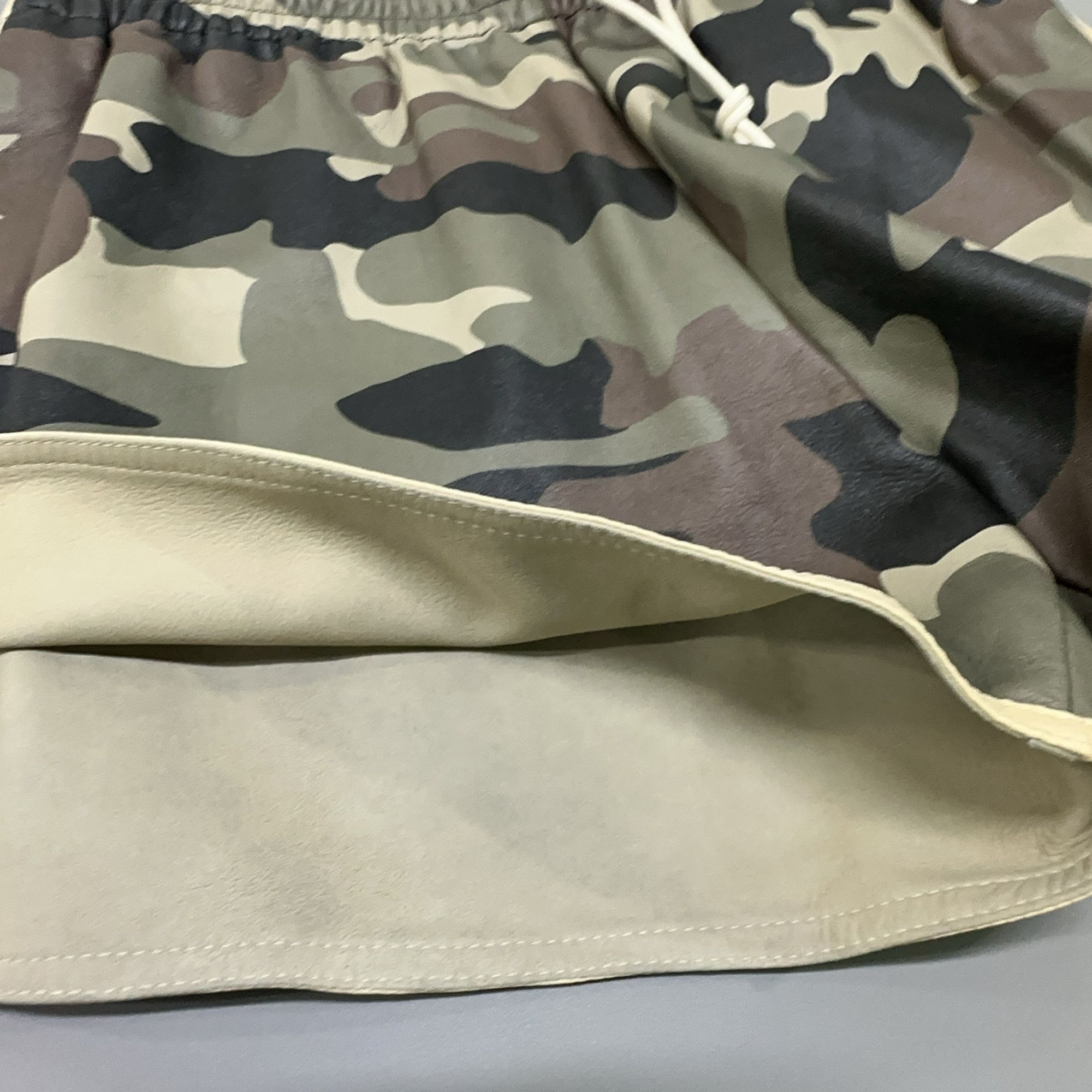 Celine Celine Camouflage Lambskin Shorts Size 40 Size 28" / US 6 / IT 42 - 9 Thumbnail