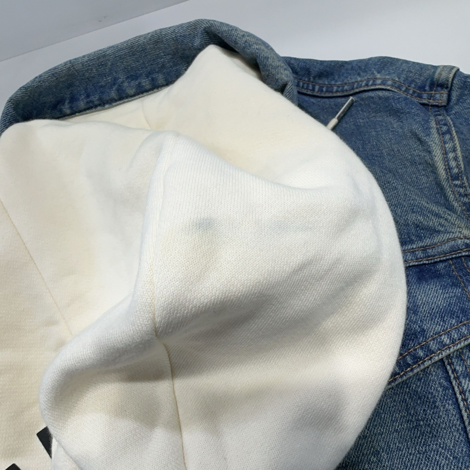 Celine Celine Logo Hood Denim Jacket Size M Size US M / EU 48-50 / 2 - 7 Thumbnail