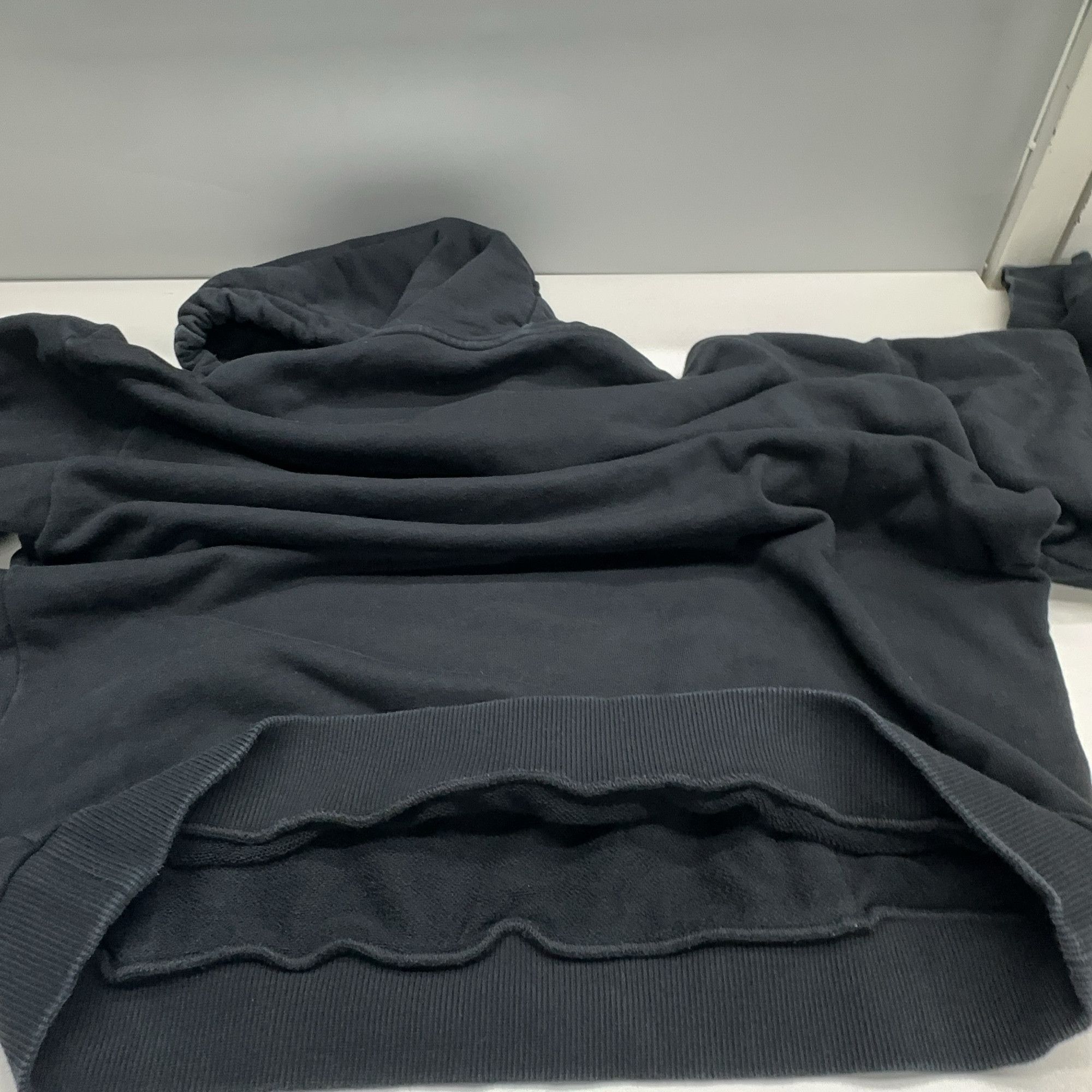 Celine Celine Logo Hoodie Black Size L Size US L / EU 52-54 / 3 - 9 Thumbnail