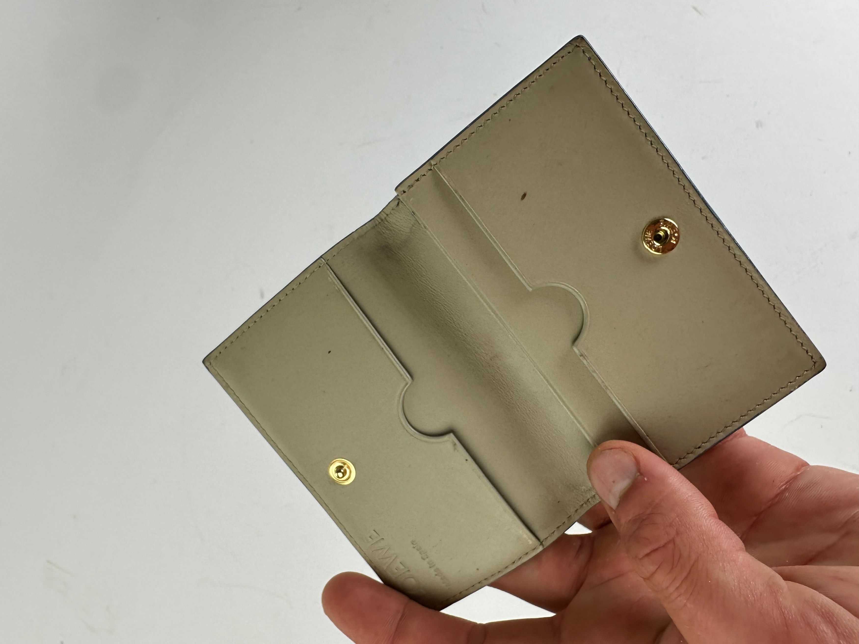 Loewe Vintage Anagram Bifold Card Holder Pale Blue Leather Size ONE SIZE - 8 Thumbnail