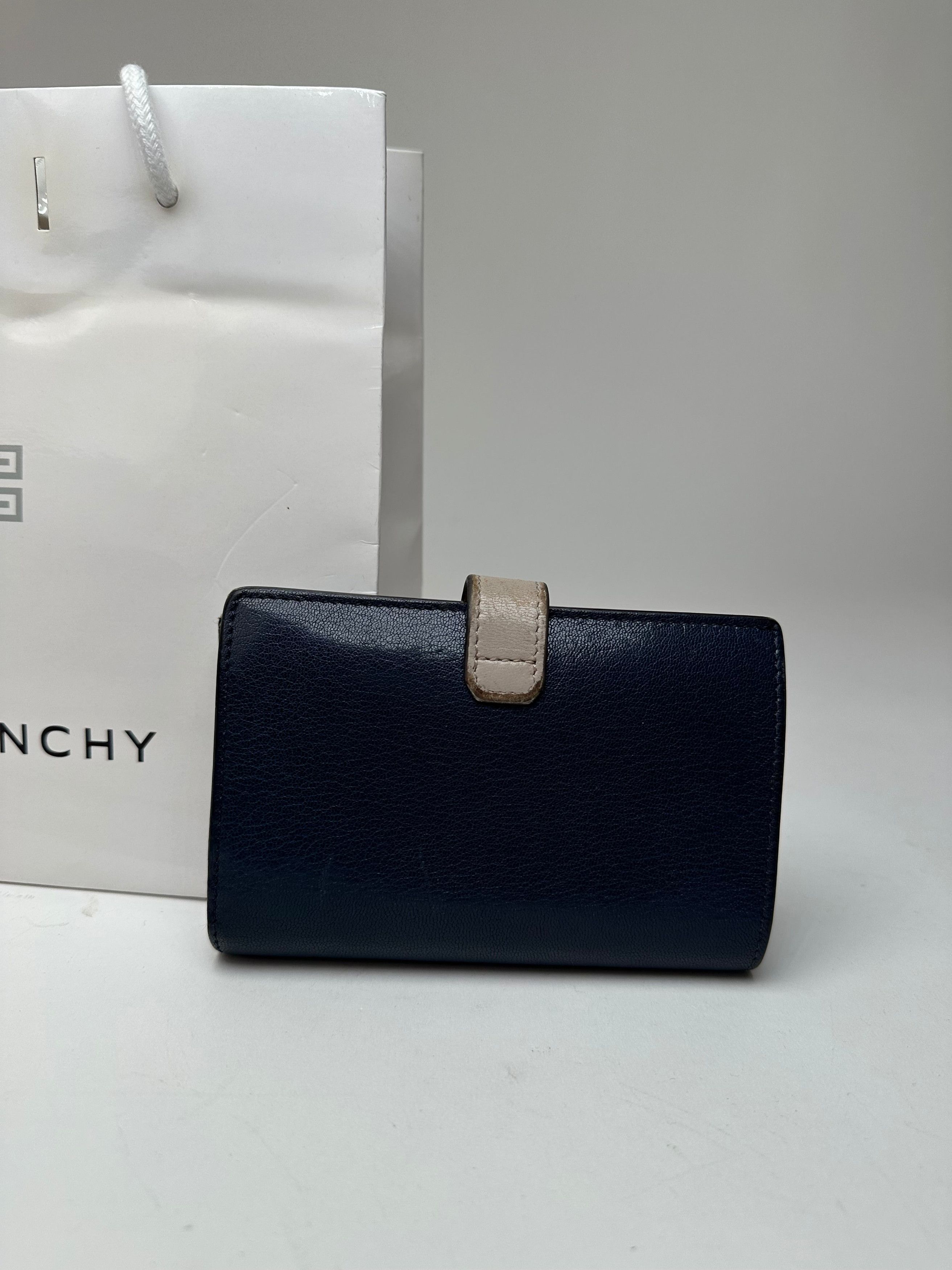 Givenchy Vintage Grained Leather Bifold Wallet Navy Size ONE SIZE - 10 Thumbnail