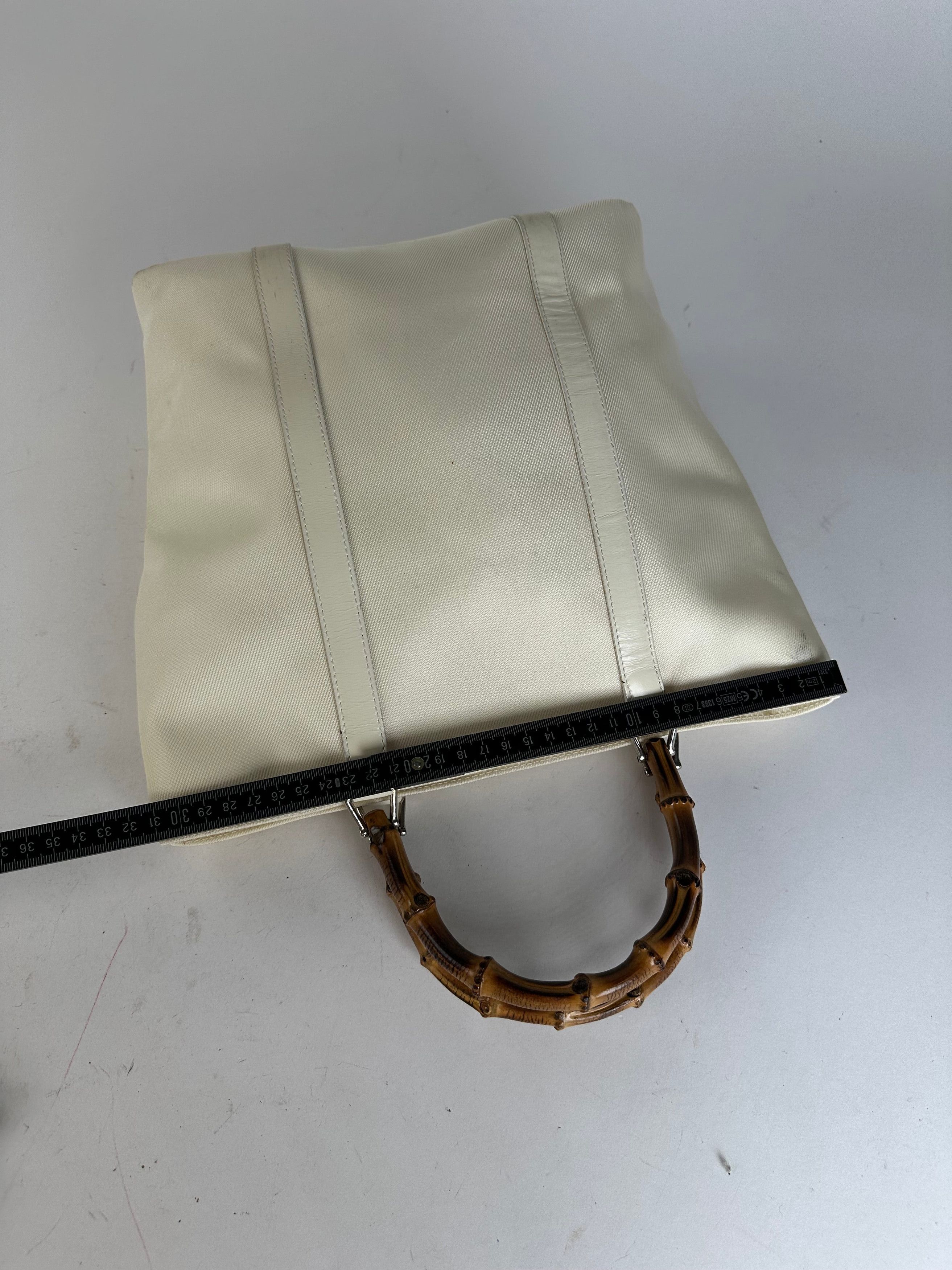 Gucci Vintage Bamboo Handle Canvas Tote Bag Ivory Size ONE SIZE - 14 Thumbnail